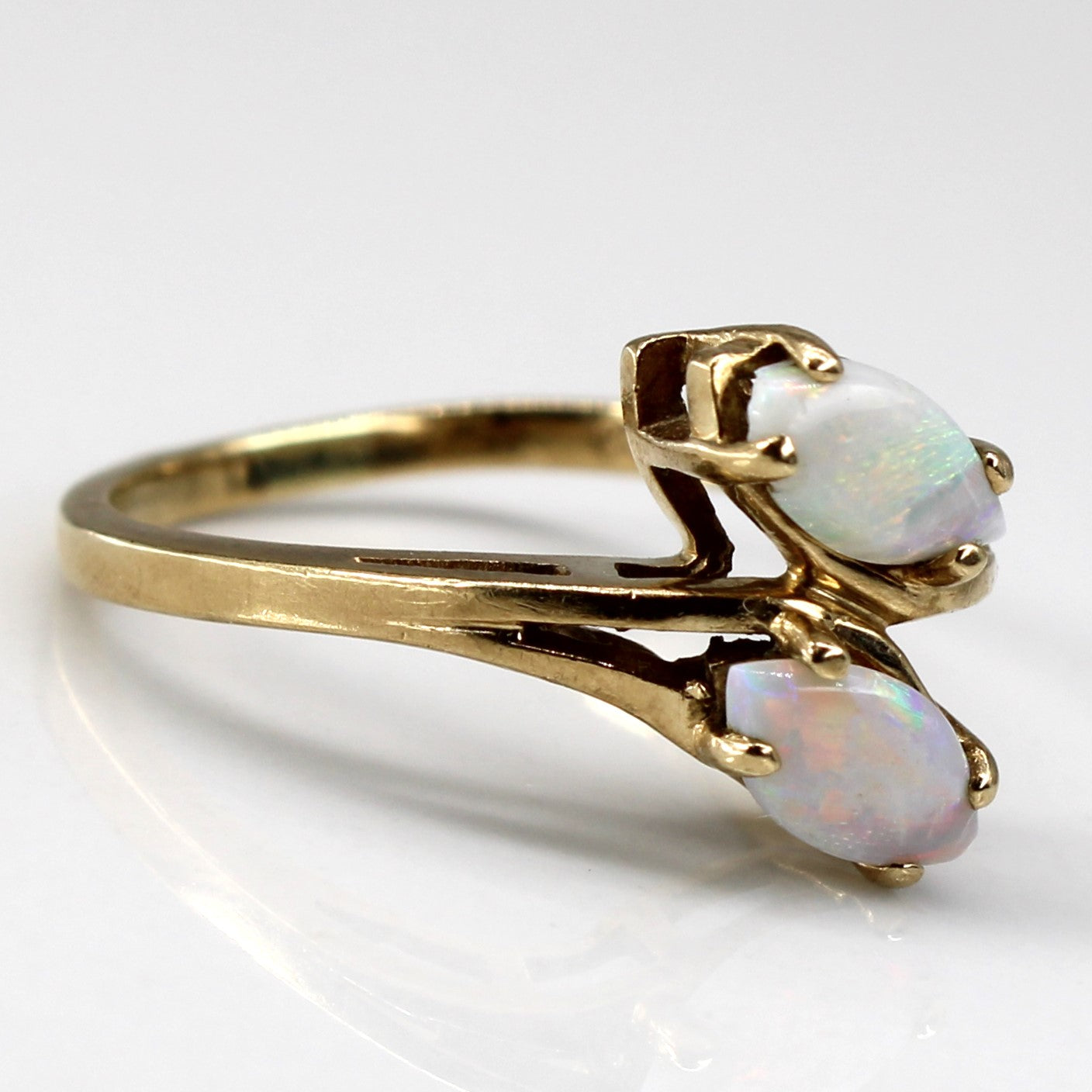 Bague en opale contournée | 0,50 ct | Taille 7 | 