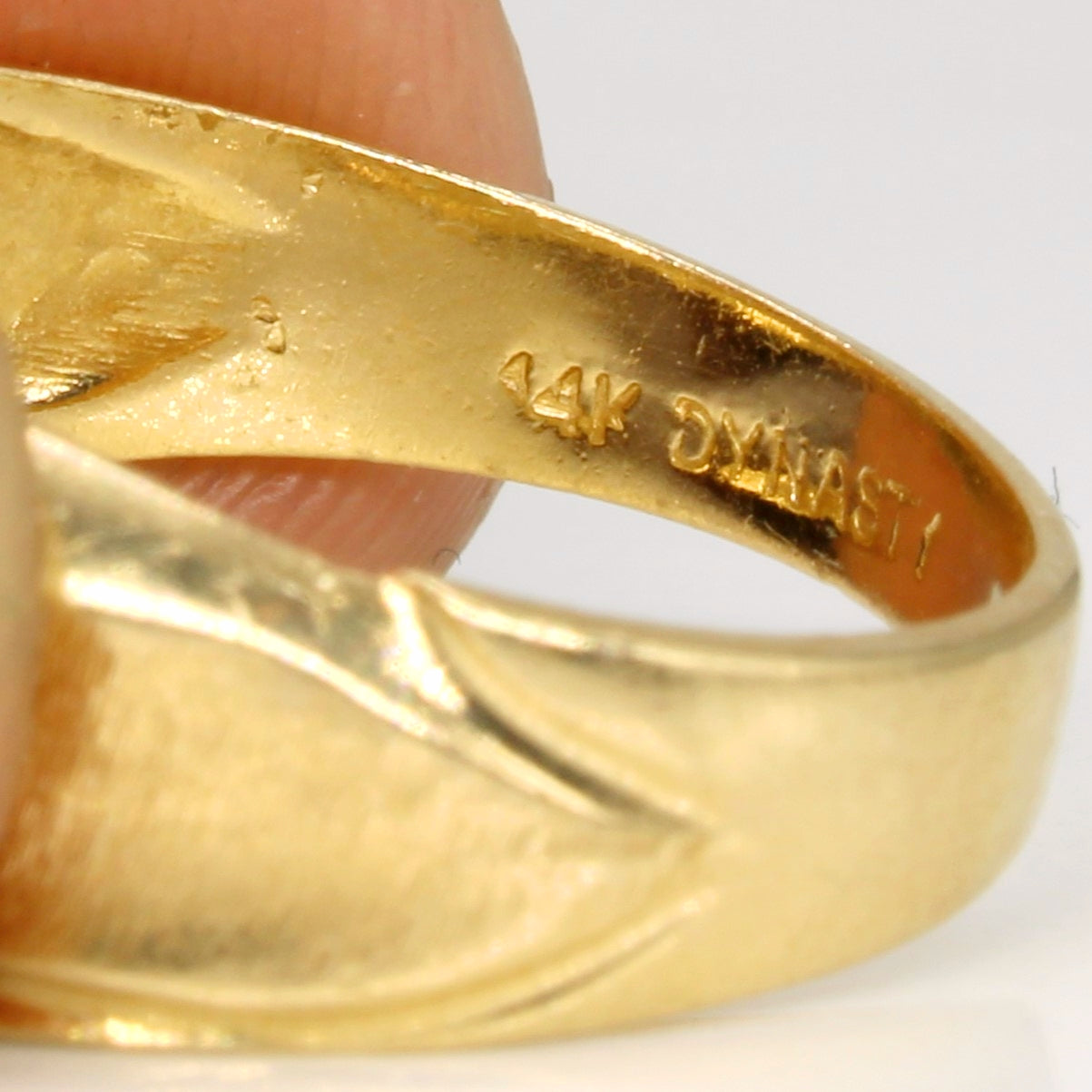 14k Yellow Gold Diamond Ring | 0.03ctw | SZ 6 |
