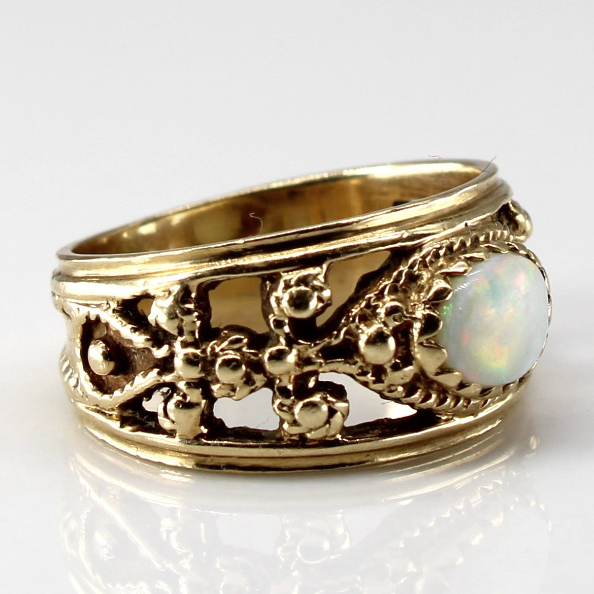 Bague en or texturé opale | 0,40 ct | Taille 4,75 | 
