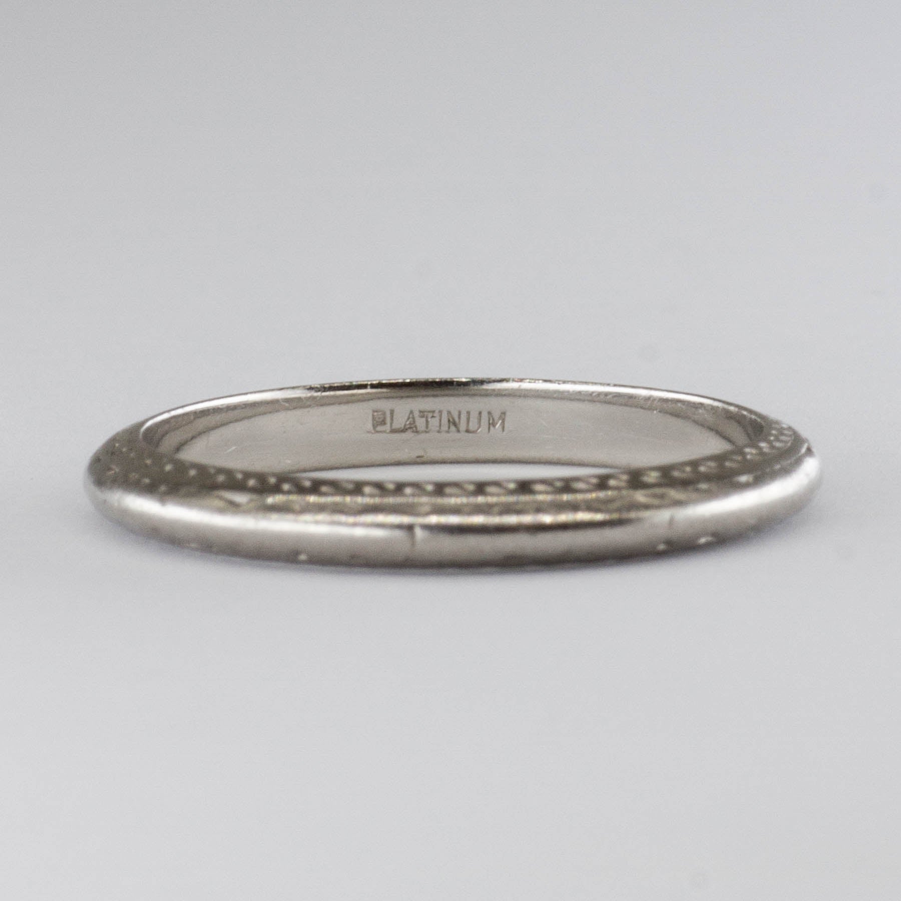 Art Deco Platinum Band |  | SZ 6.25 |