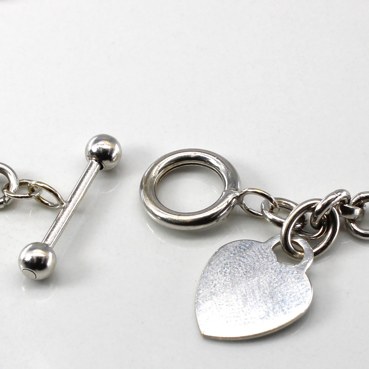 Rolo Link Chain Bracelet with Heart Charm | 7.5