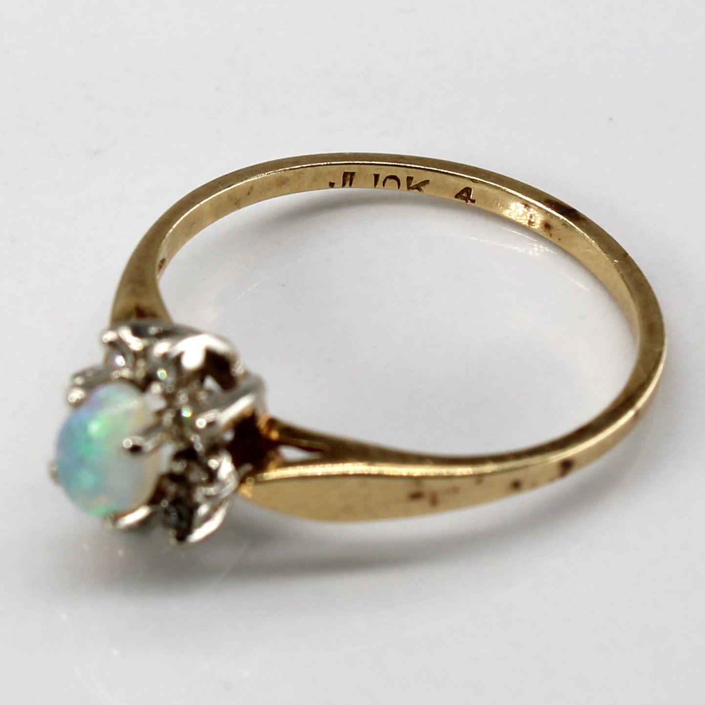 Opal & Diamond Cocktail Ring | 0.20ct | 0.04ctw | SZ 6.25 |
