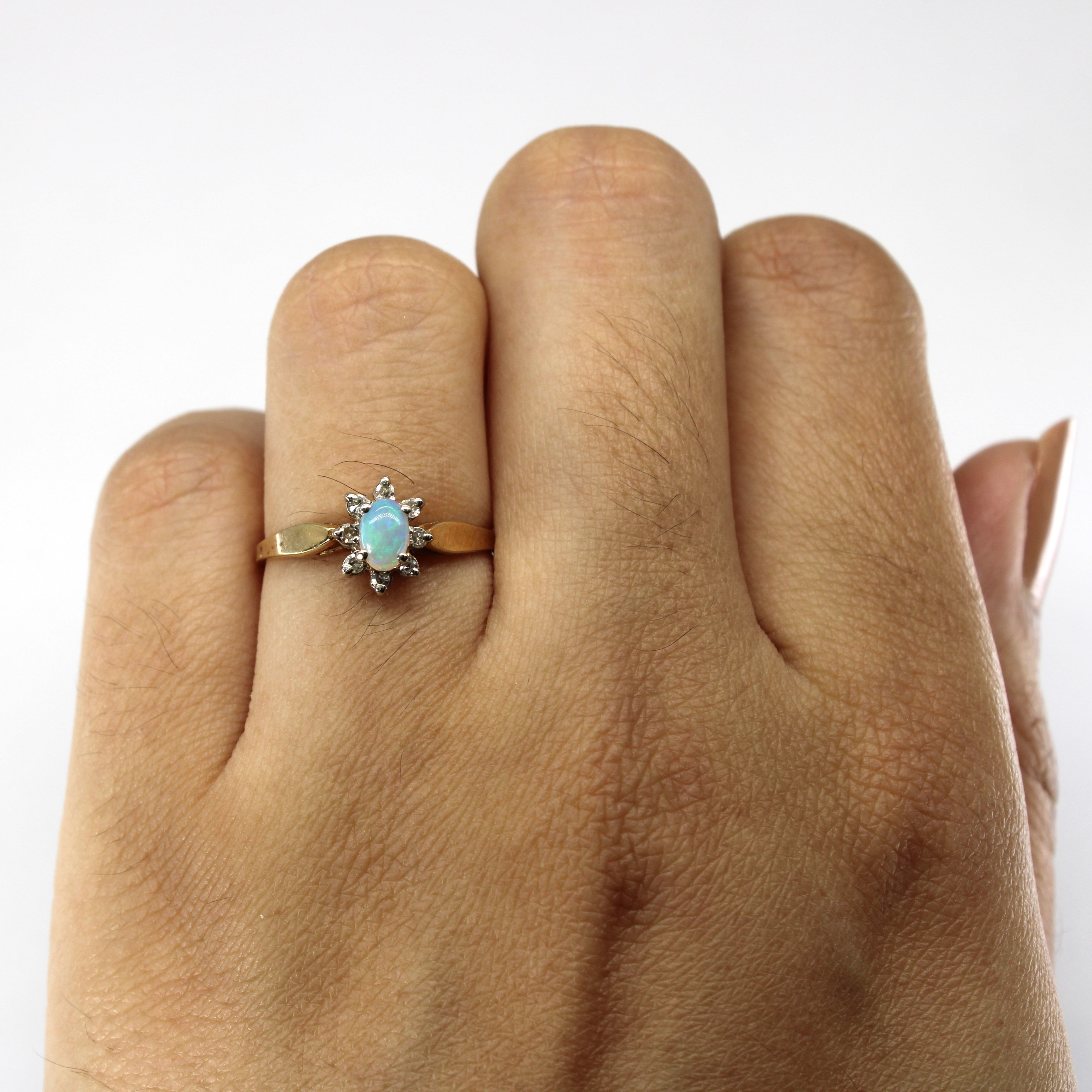 Opal & Diamond Cocktail Ring | 0.20ct | 0.04ctw | SZ 6.25 |