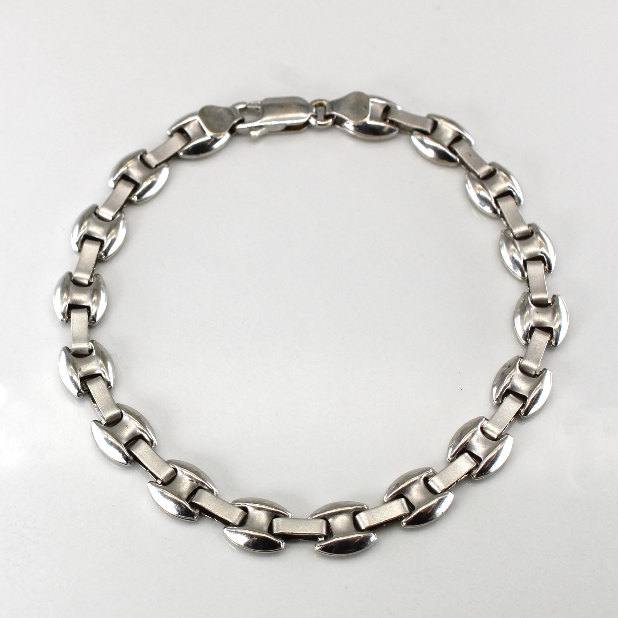 Interlocking White Gold Chain Bracelet | 7