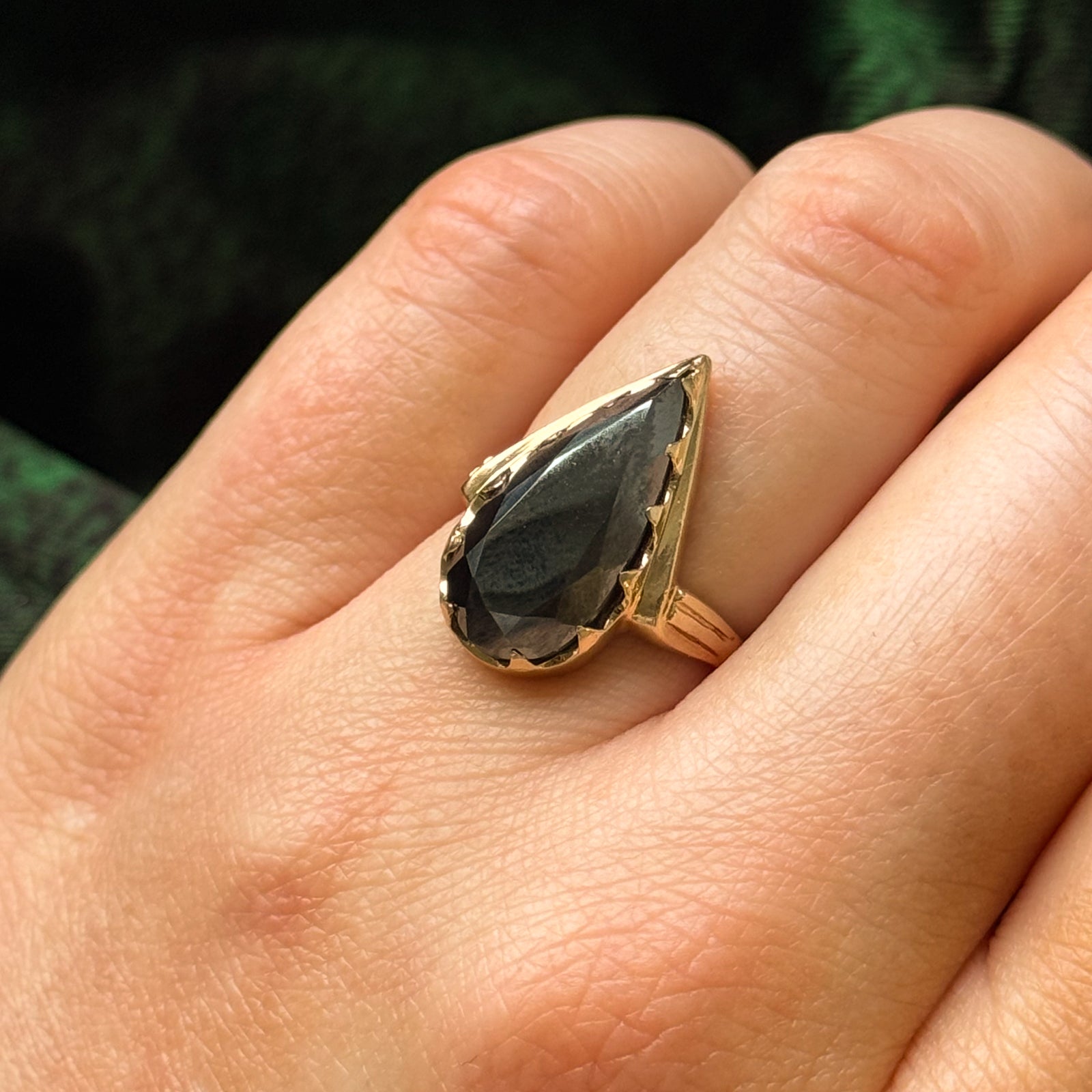 Hematite Pear Ring | 4.00ct | SZ 5 |