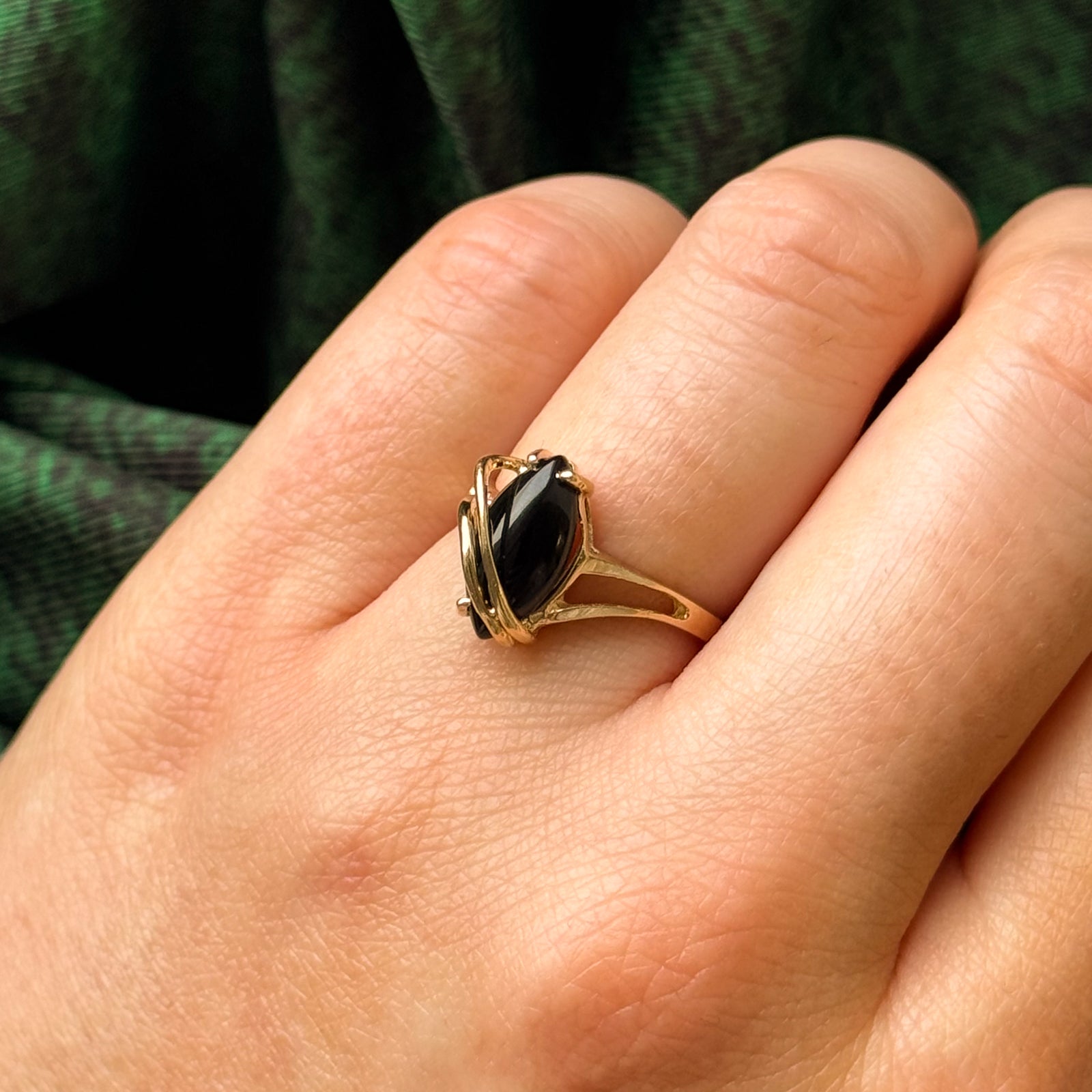 Marquise Onyx Ring | 1.50ct | SZ 6 |