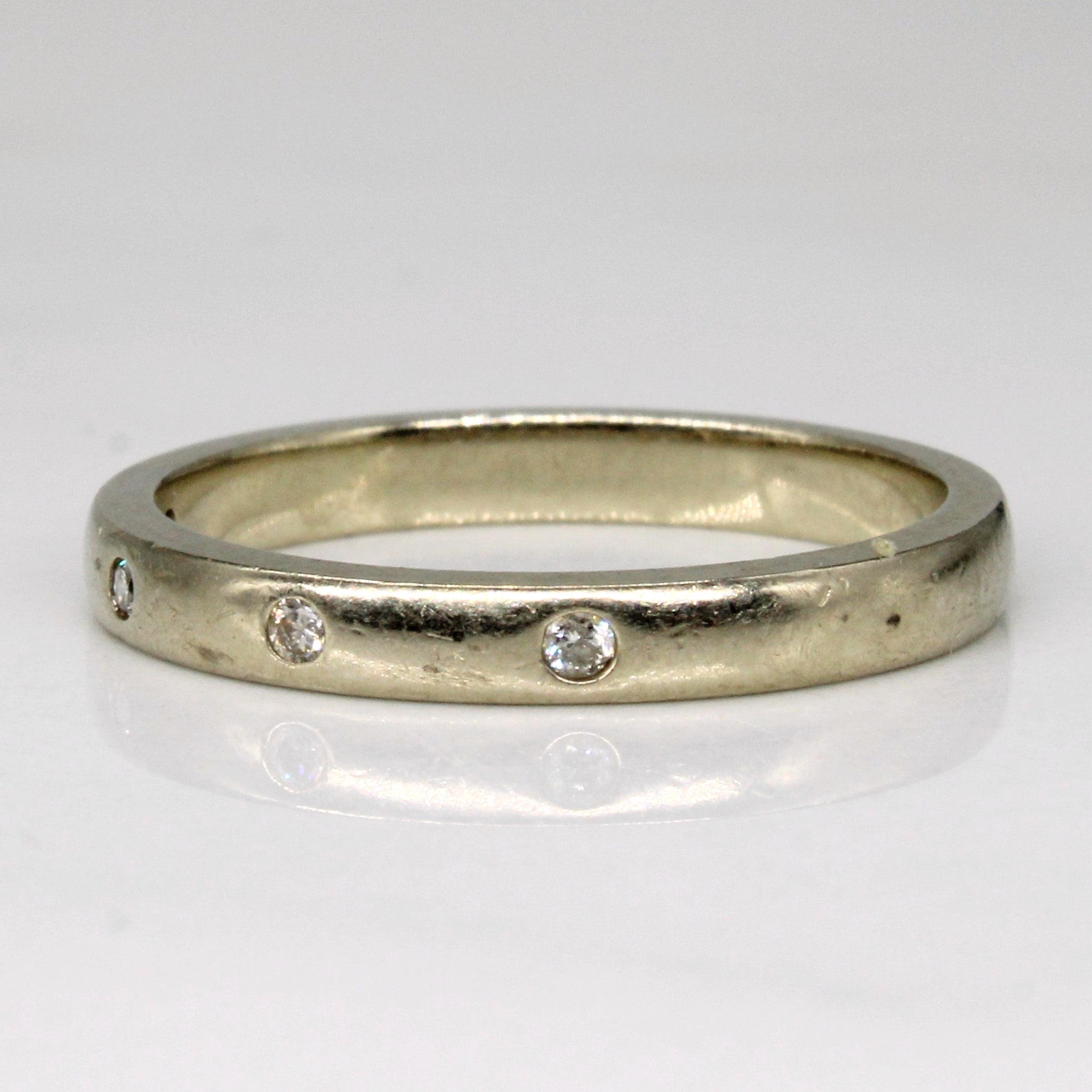 Flush Set Diamond Ring | 0.04ctw | SZ 6 |