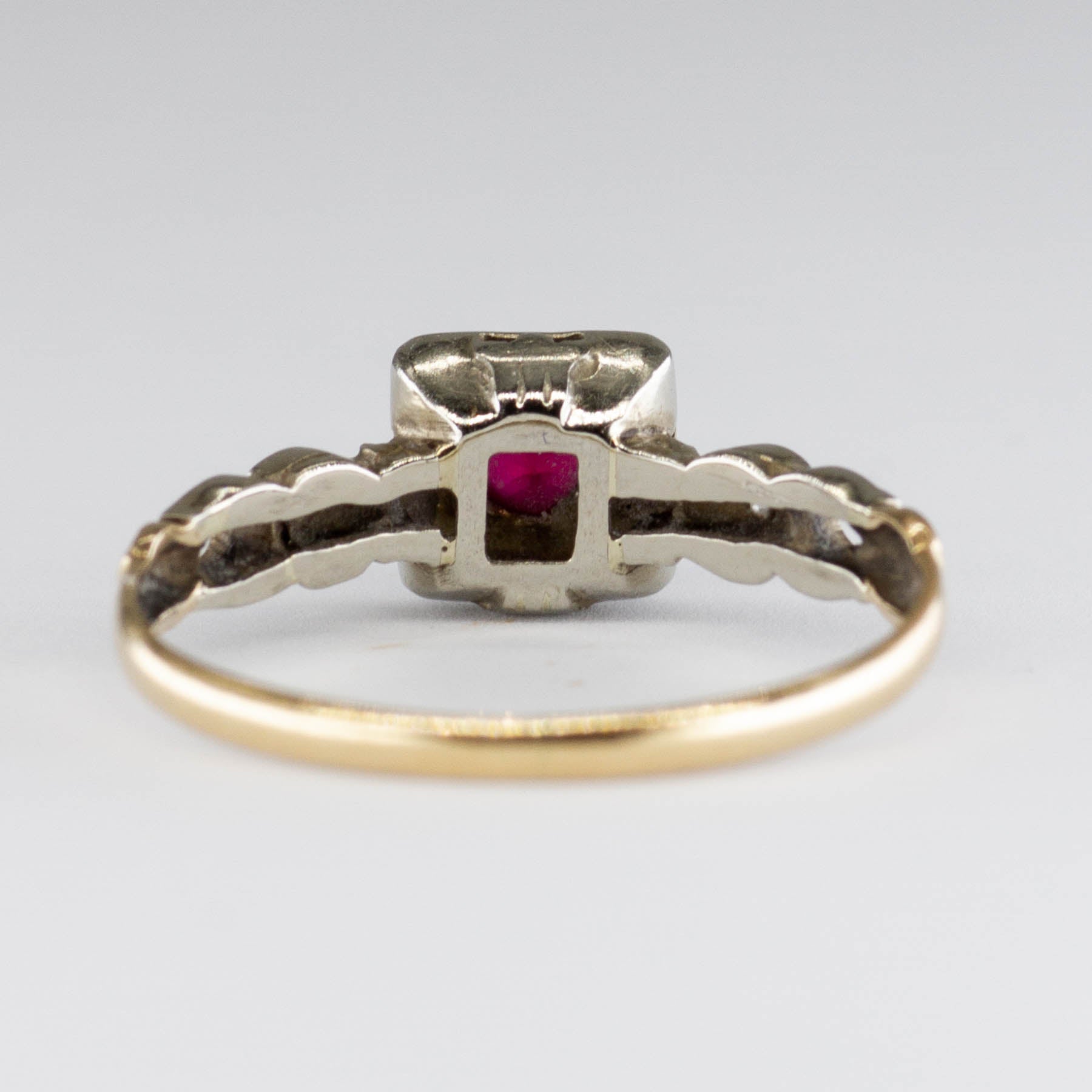 14k Synthetic Ruby and Diamond Mid Century Ring | 0.10 ct | SZ 5