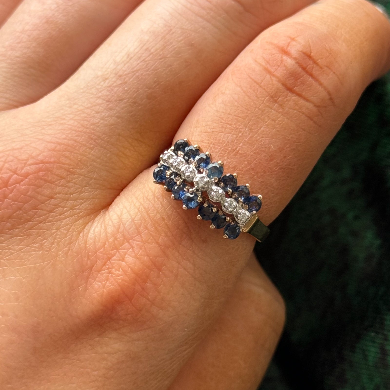 Sapphire & Diamond Cocktail Ring | 1.00ctw, 0.02ctw | SZ 8 |