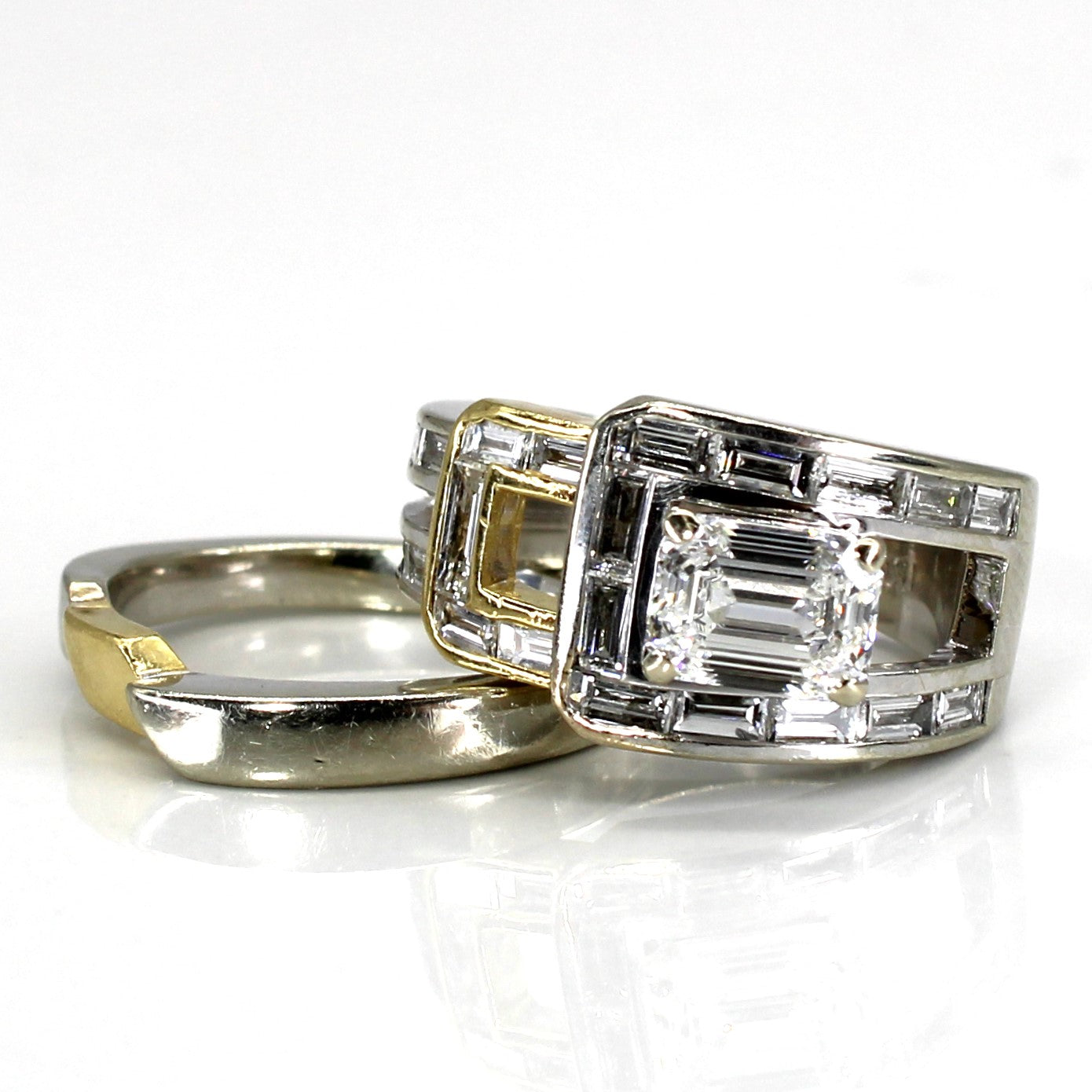 Bague de fiançailles texturée en émeraude et diamants | 1,75 ct VVS2 F | Taille 5,5 | 