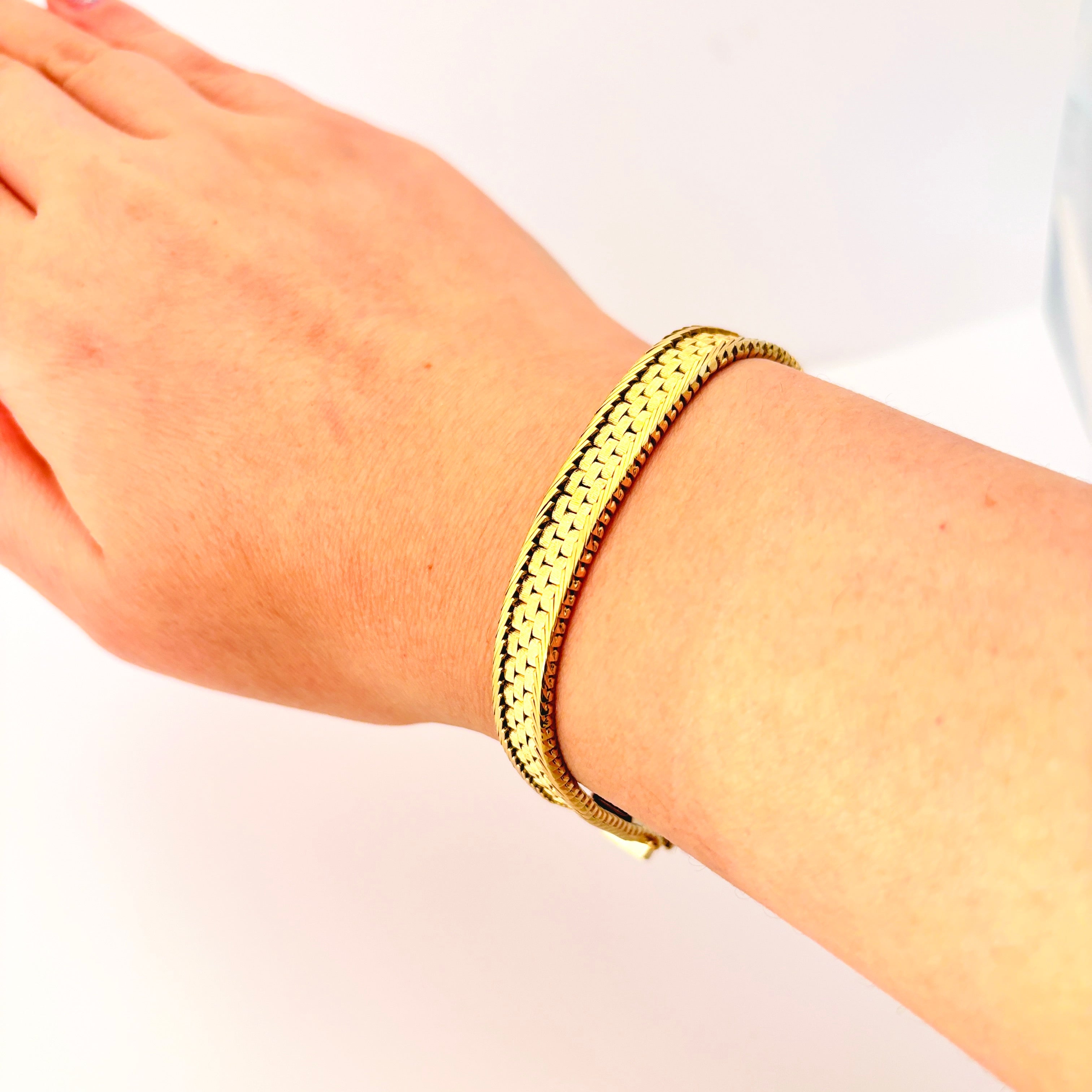 18k Yellow Gold Bracelet  | 8" |