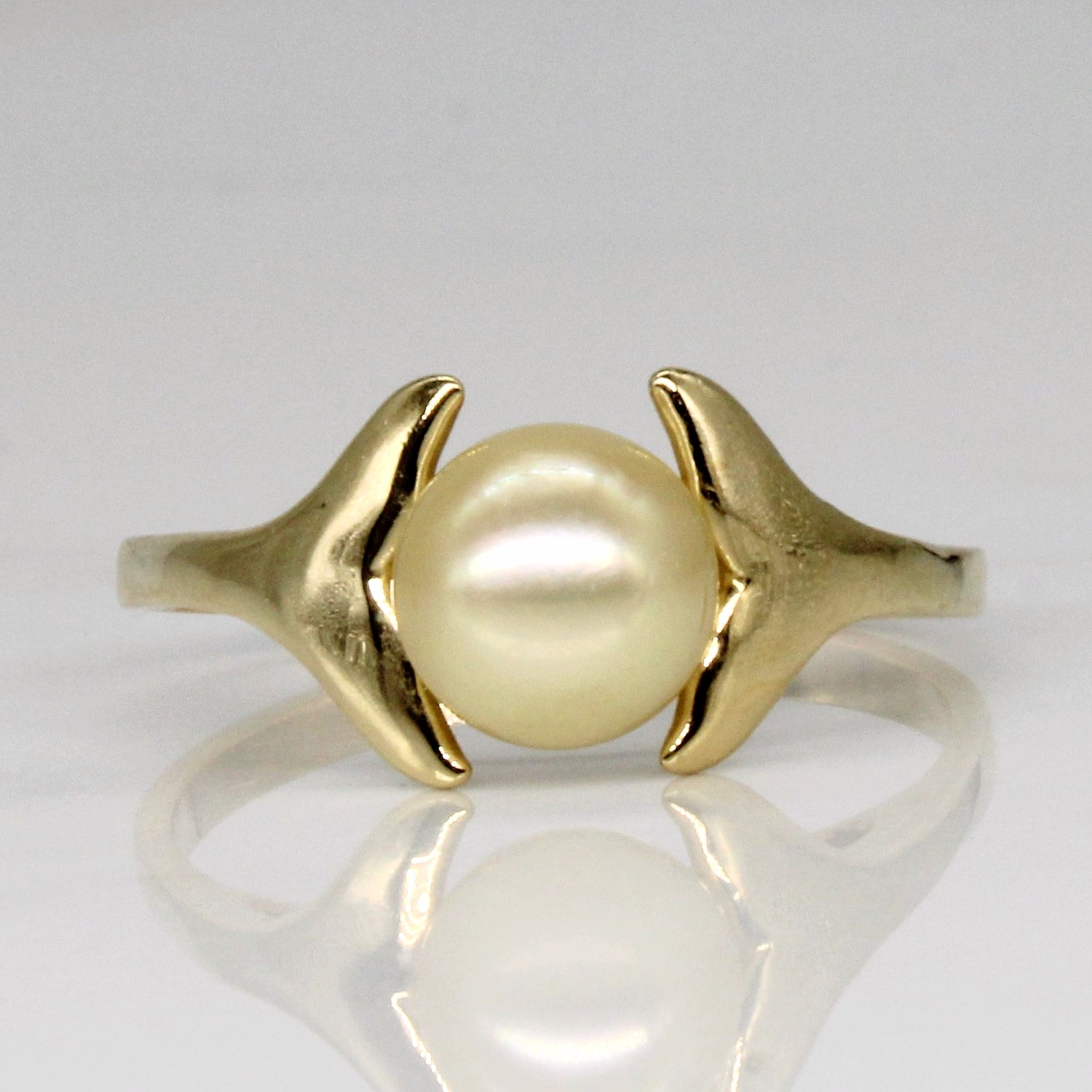 Pearl Cocktail Ring | SZ 7.75 |