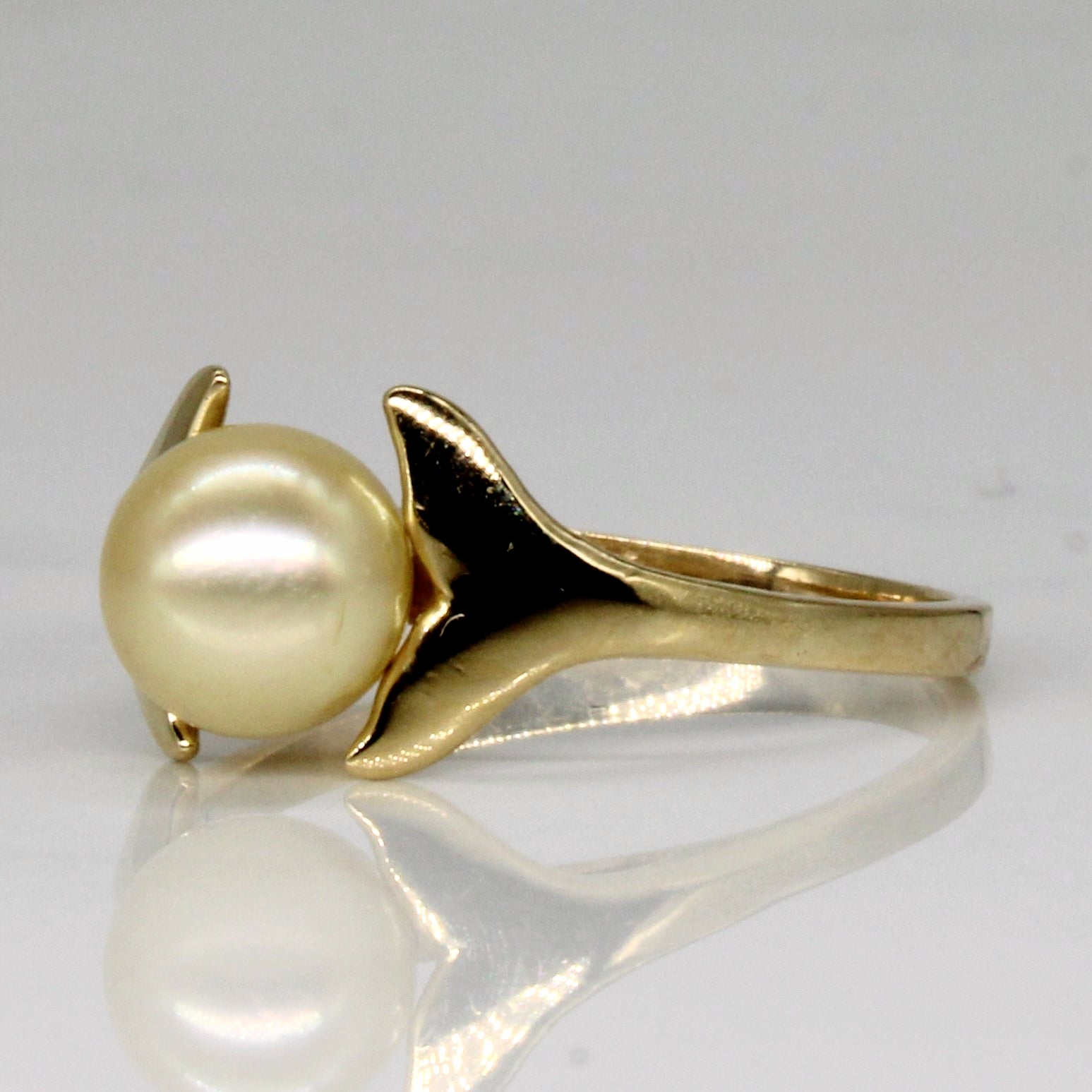 Pearl Cocktail Ring | SZ 7.75 |