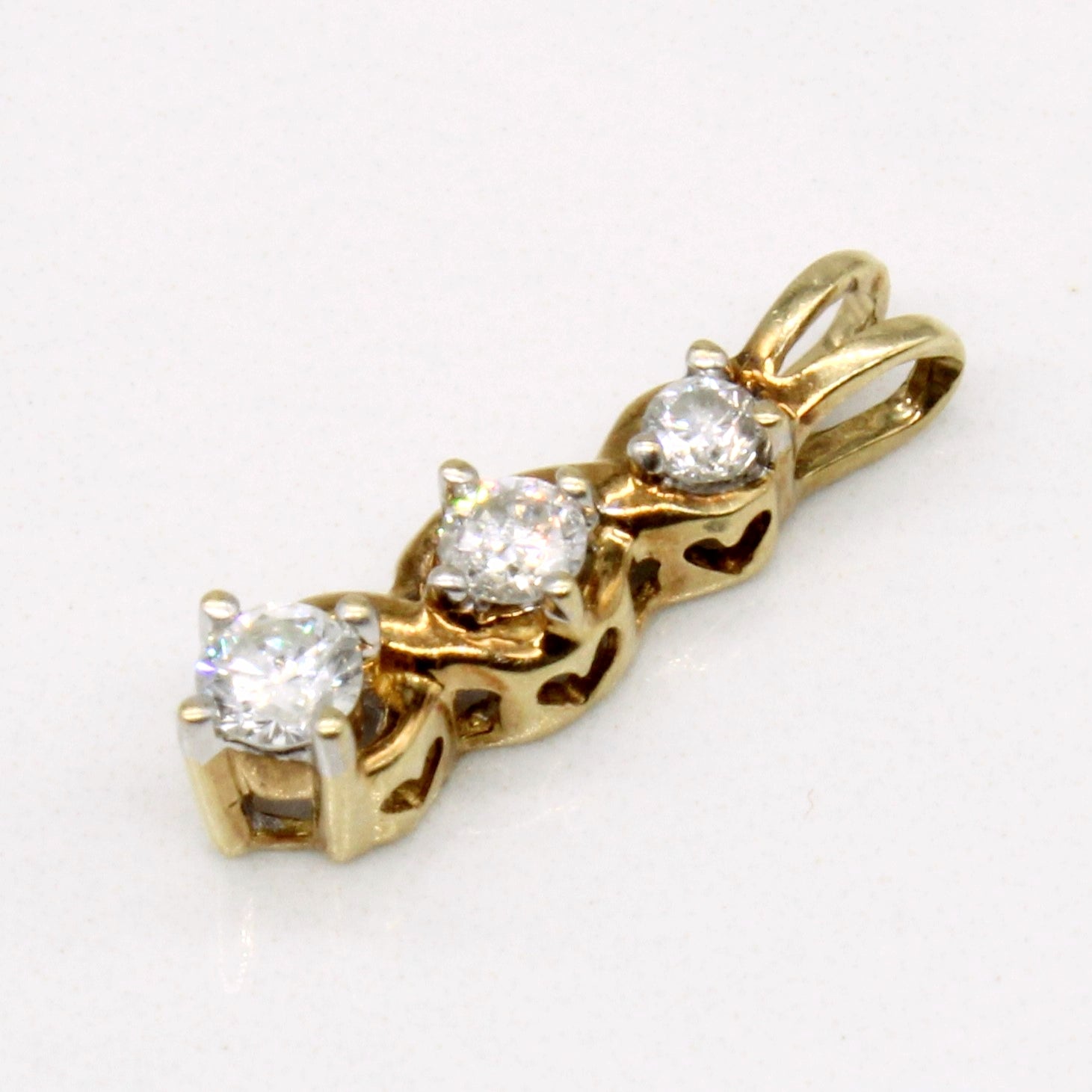 Diamond Column Pendant | 0.23ctw |