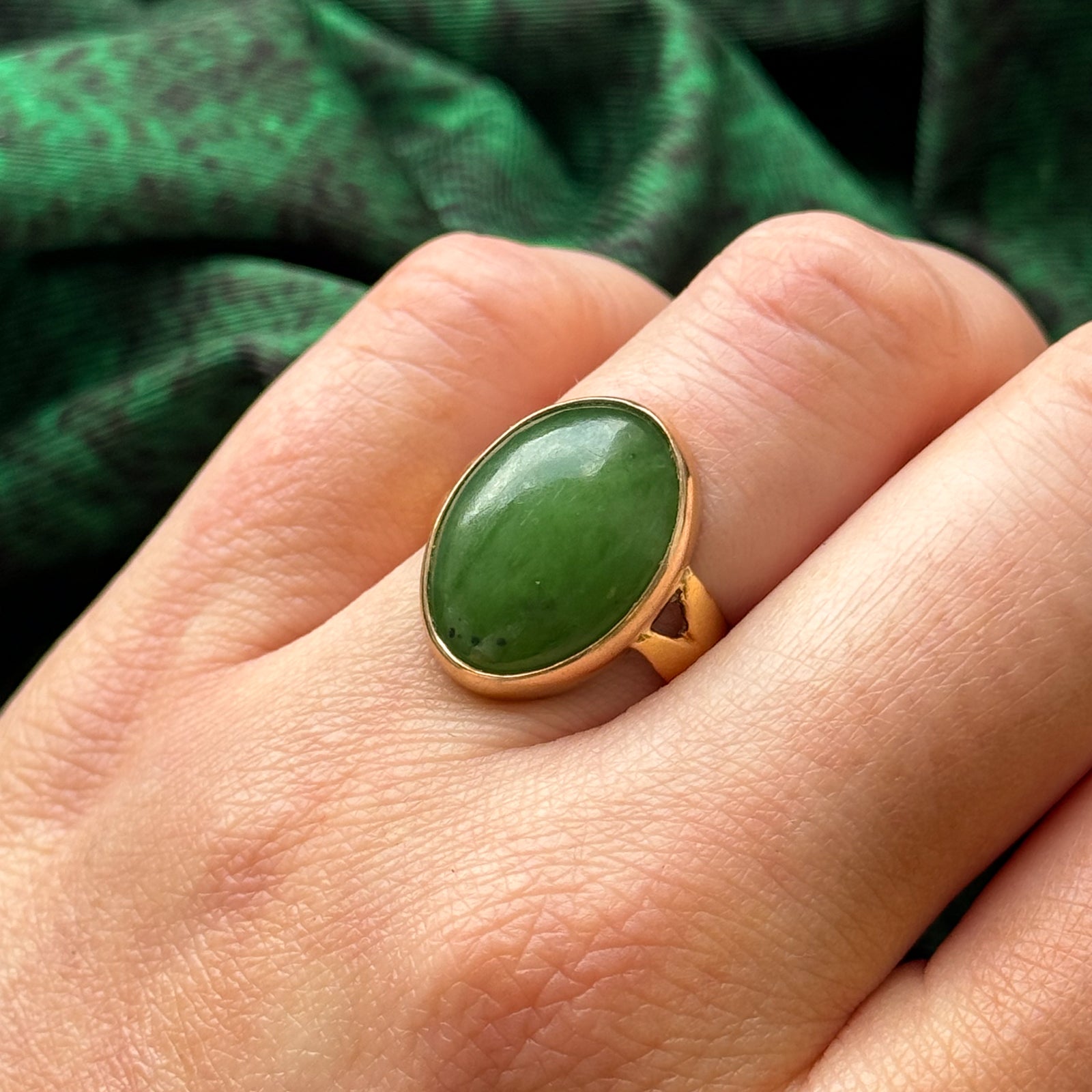 Nephrite Cocktail Ring | 7.80ct | SZ 6 |