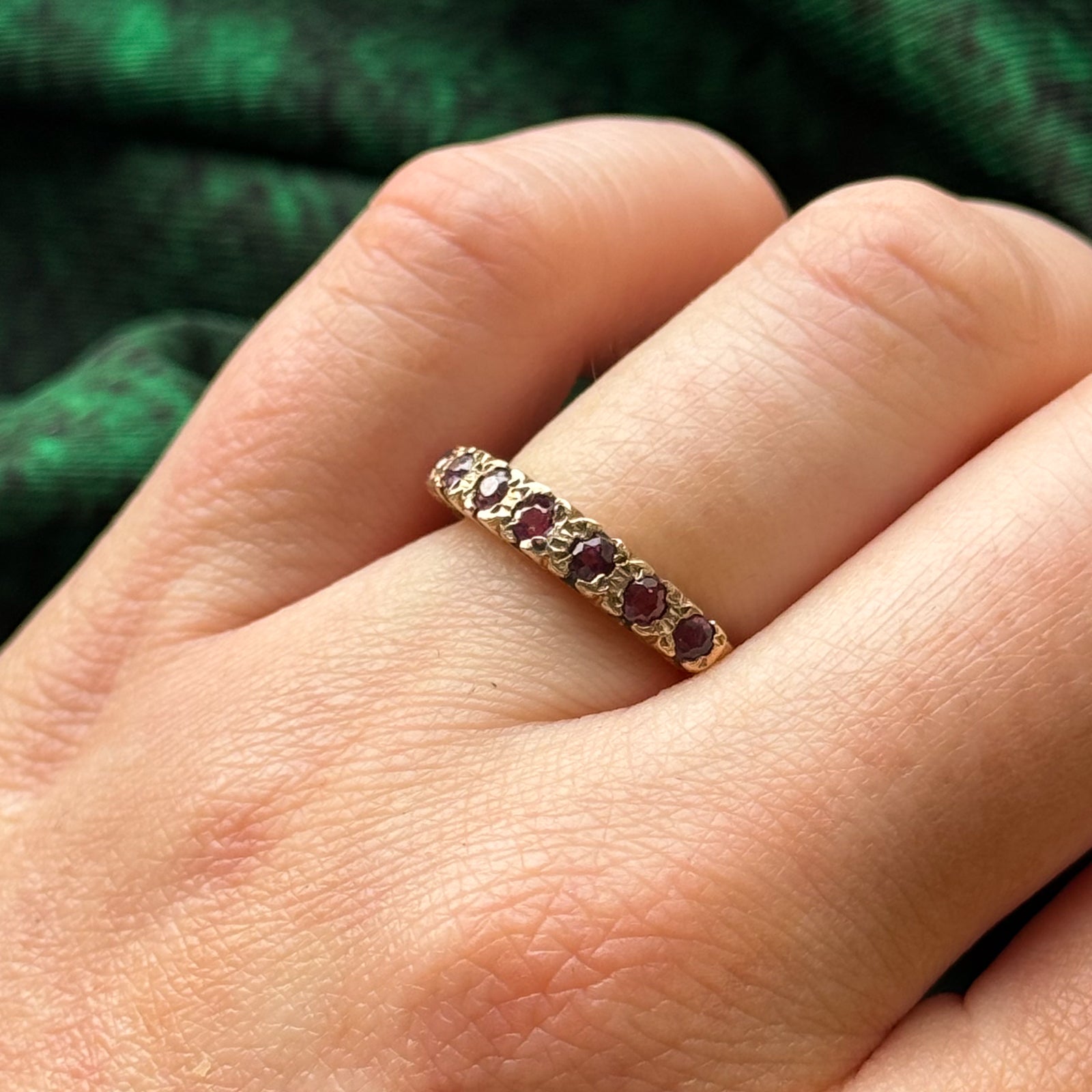 1981 London Ruby Ring | 0.35ctw | SZ 5.5 |