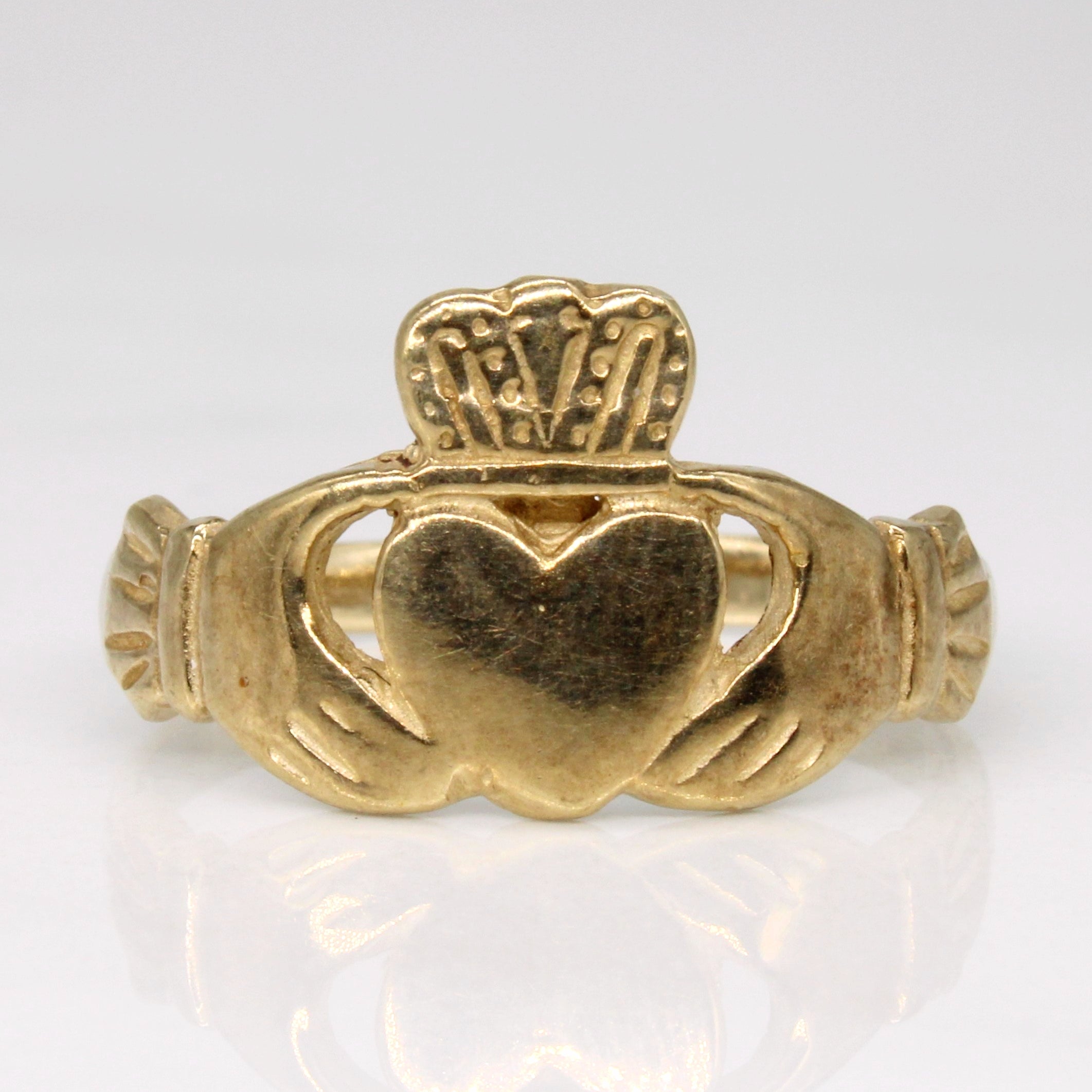 1996 Hallmarked 9k Yellow Gold Claddagh Ring | SZ 8 |