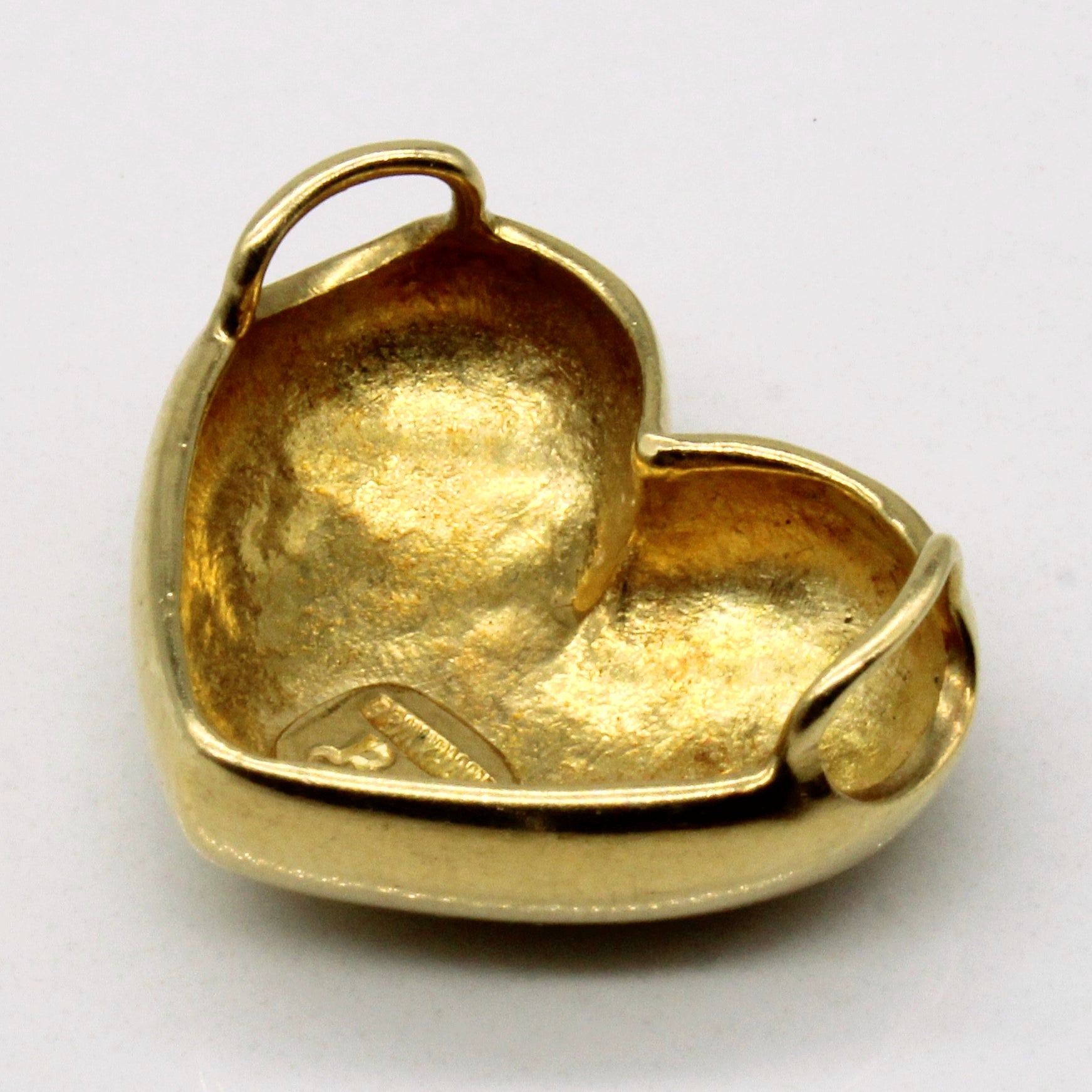 18k Yellow Gold Heart Pendant
