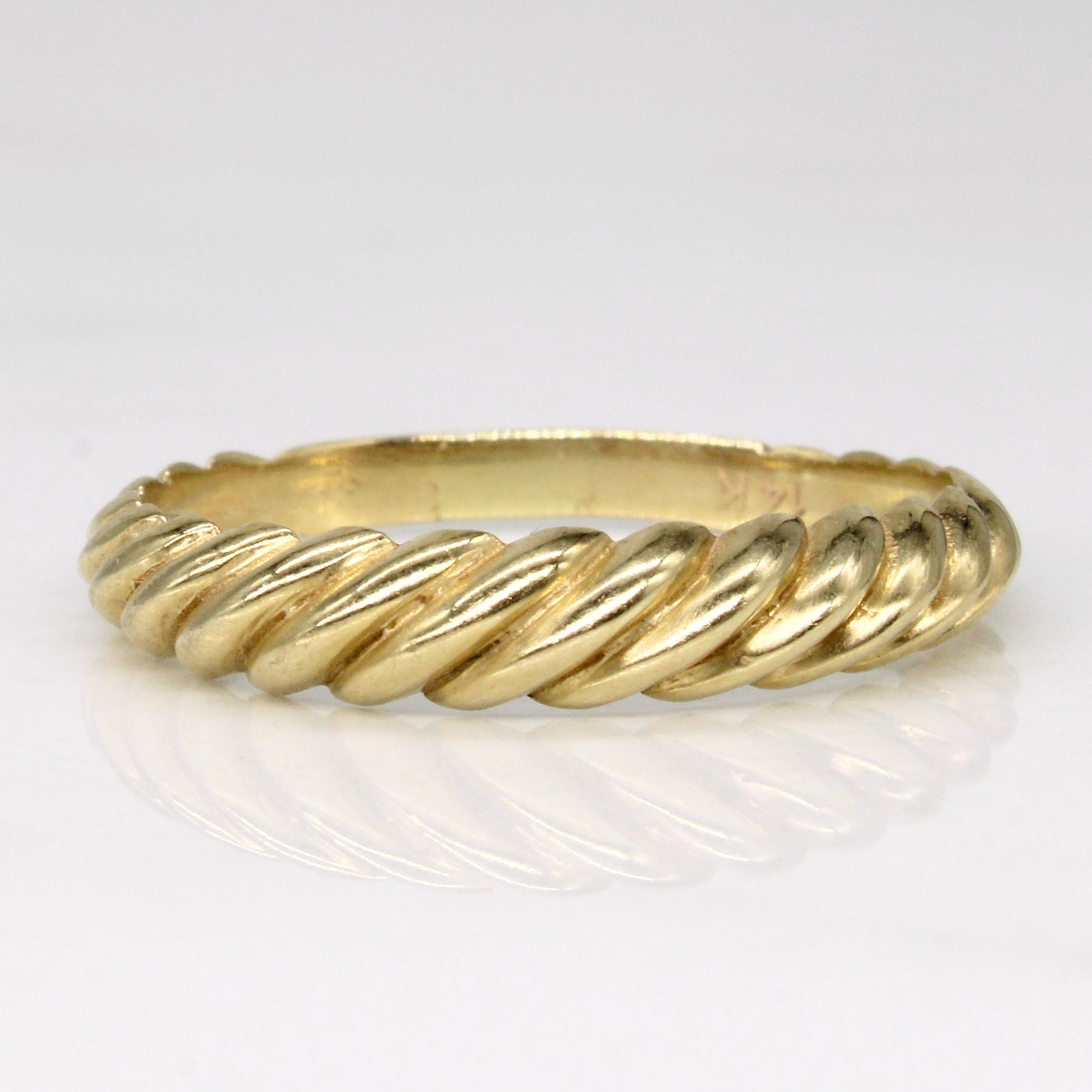 14k Yellow Gold Twisted Ring | SZ 7.75 |