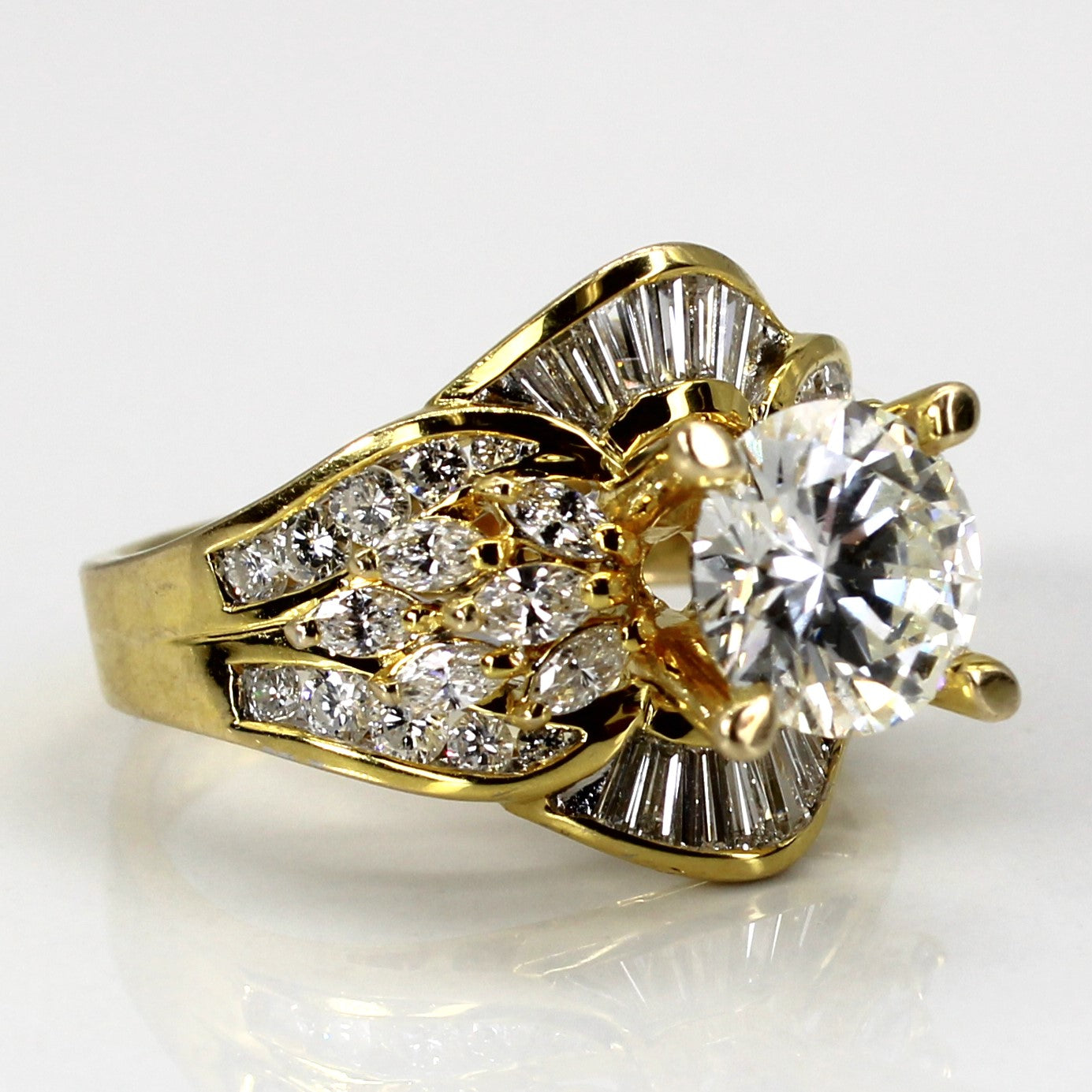 Cluster Set Multi Diamond Engagement Ring | 3.30ctw VVS2/VS1 F/G | SZ 7.25 |