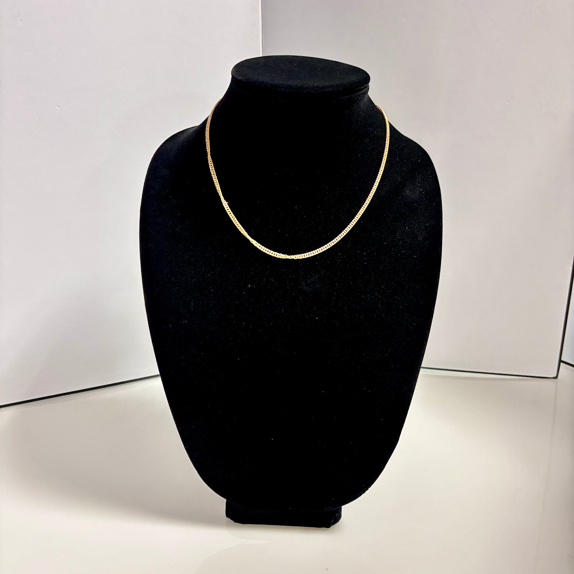 18k Yellow Gold Curb Chain | 18