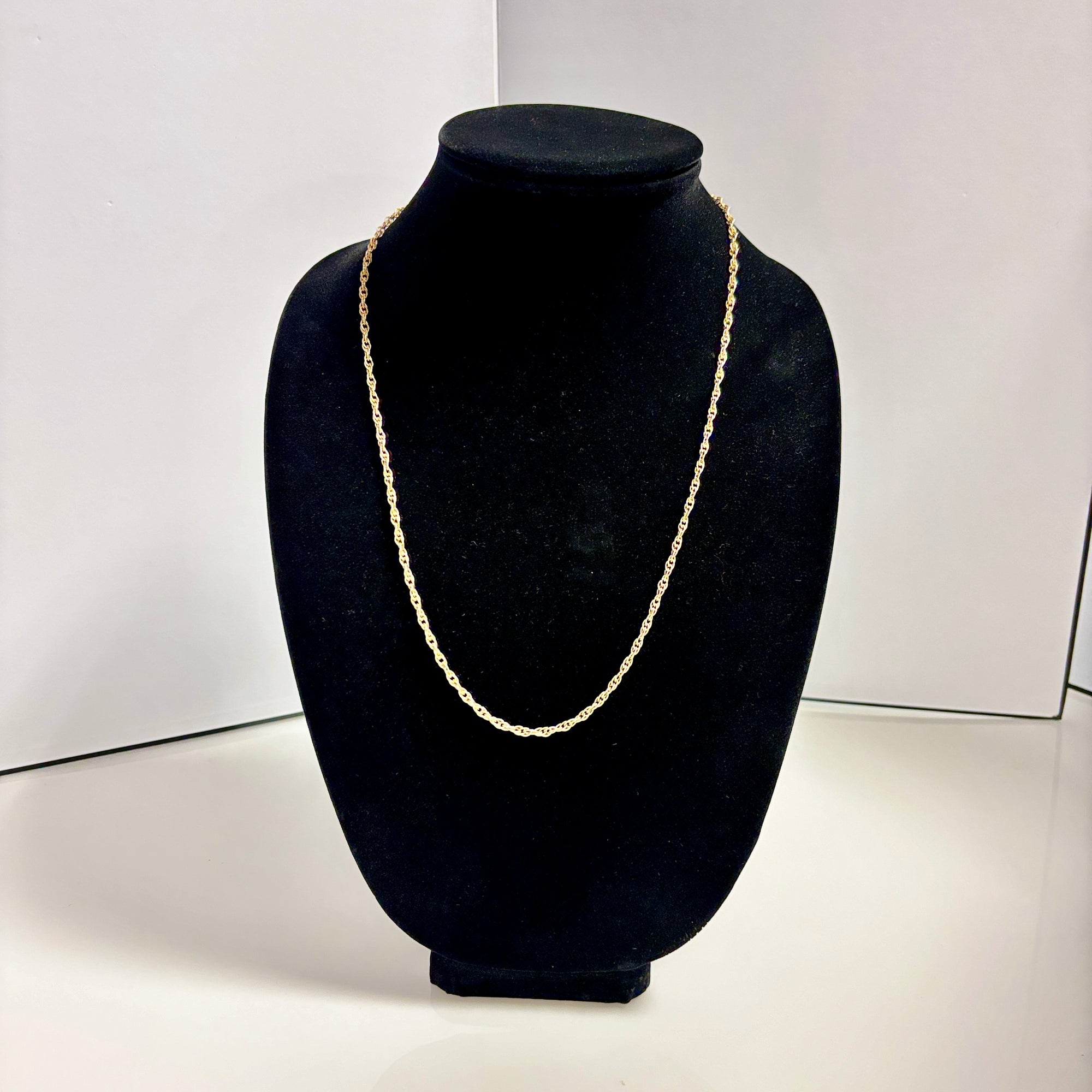 9k Yellow Gold Prince of Wales Chain | 24