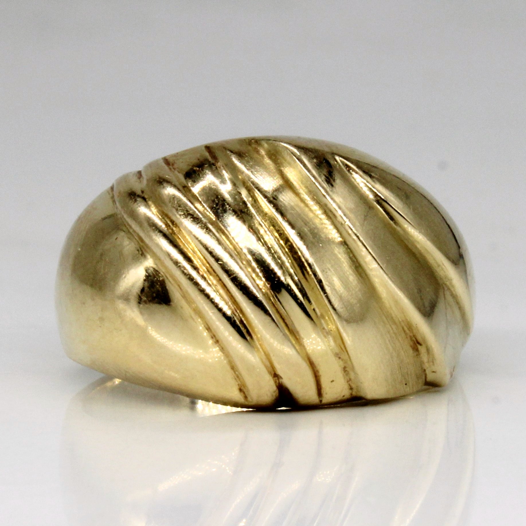 14k Yellow Gold Ring | SZ 8.25 |