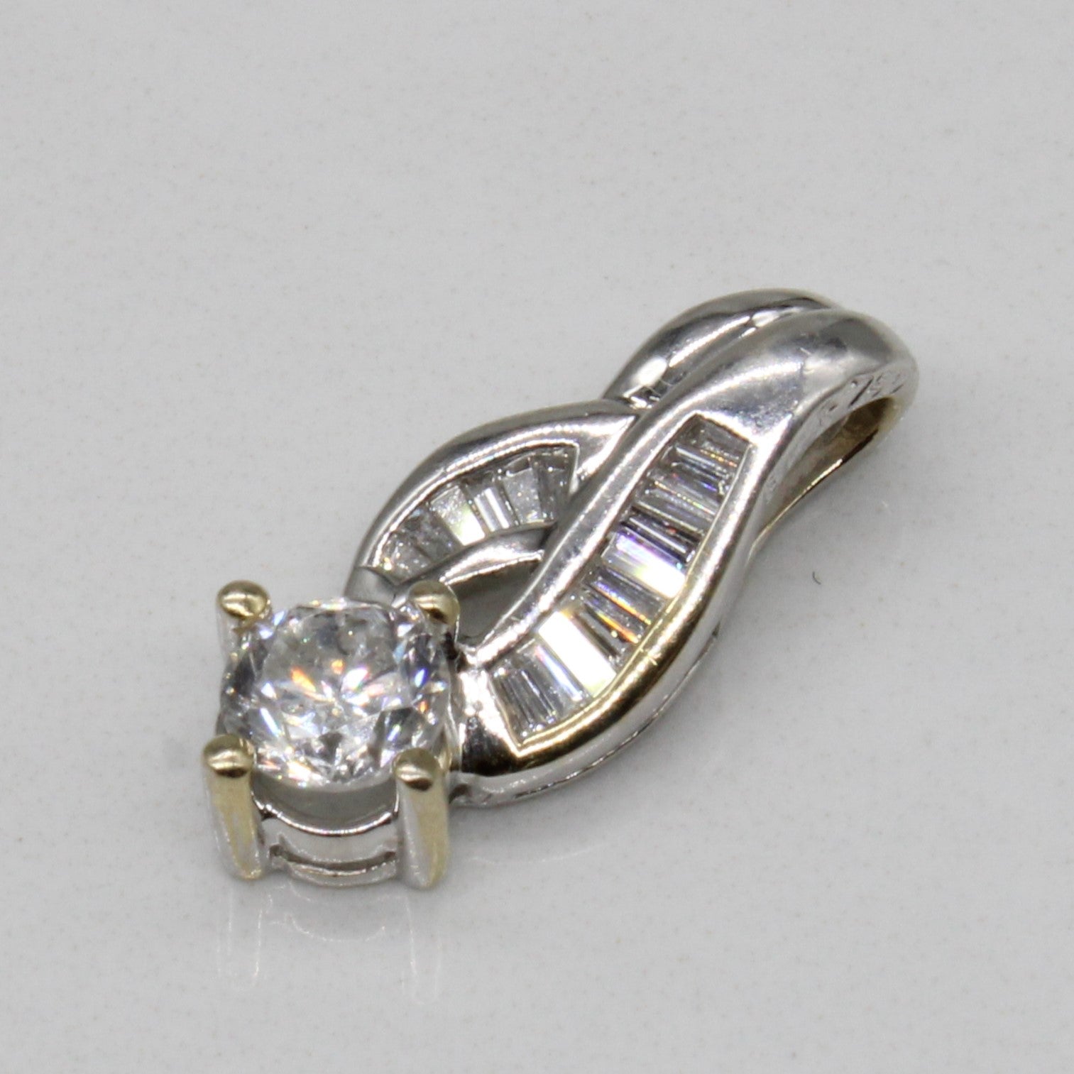 Diamond Pendant | 0.52ctw |