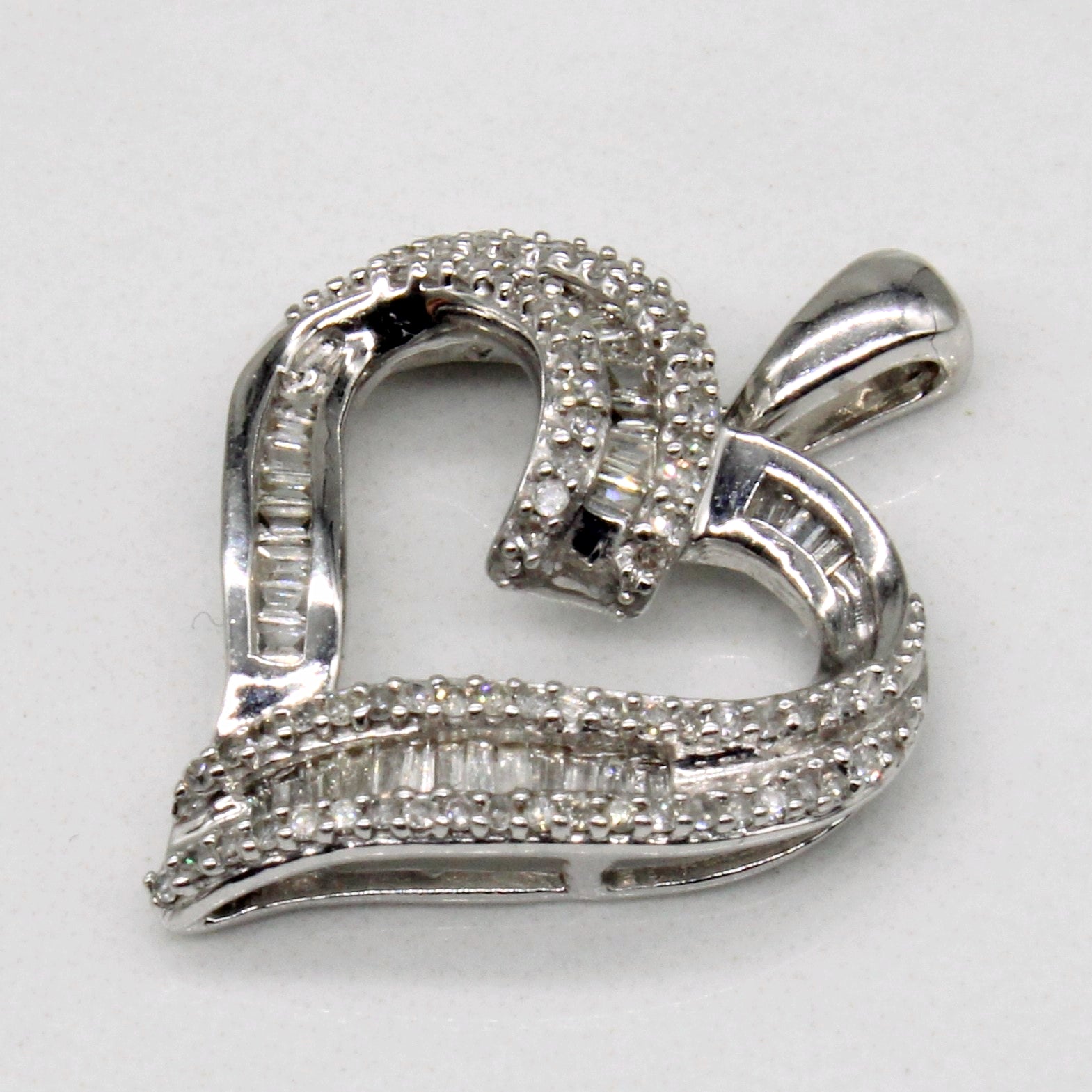 Diamond Heart Pendant | 0.28ctw |