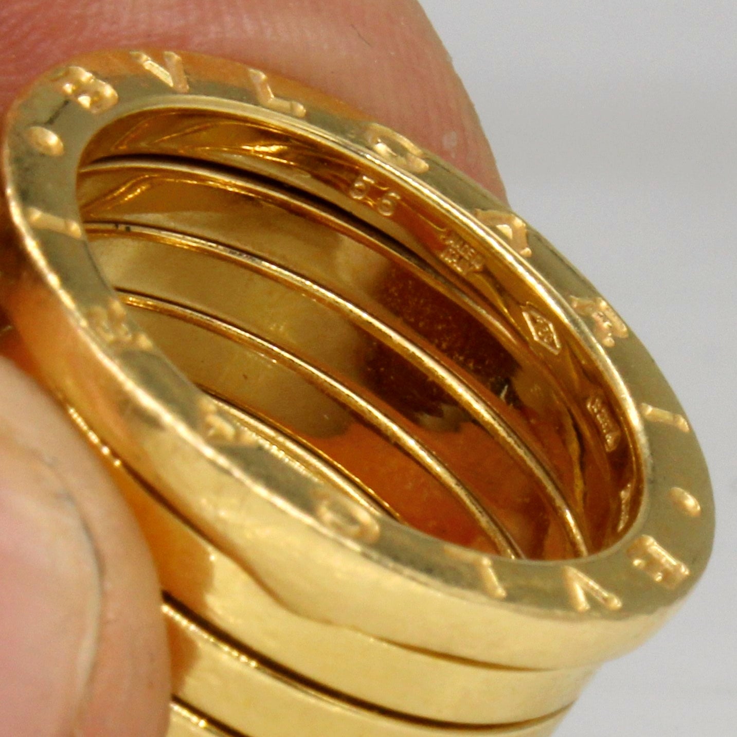 BVLGARI' 18k Yellow Gold Ring | SZ 7.75 |
