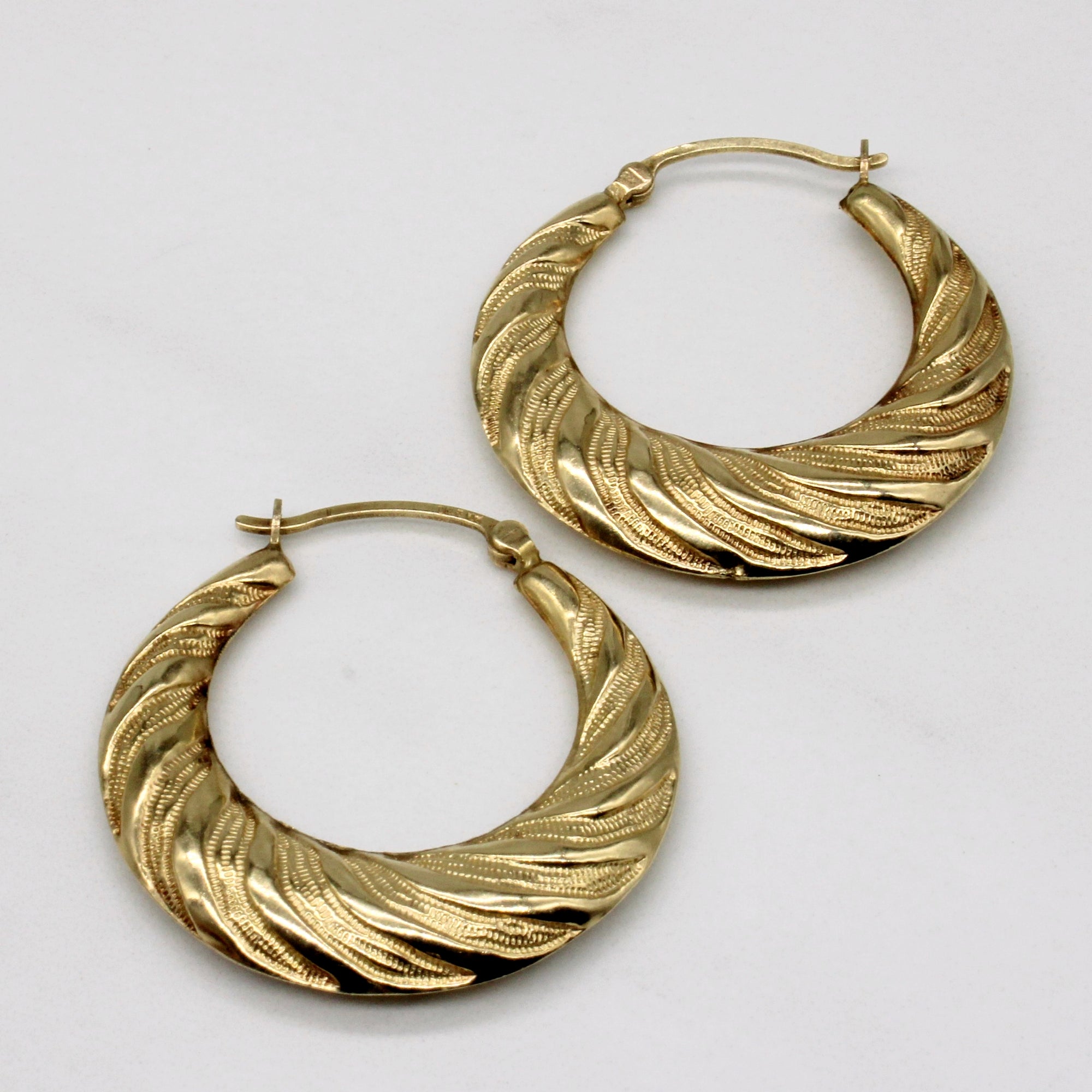 10k Yellow Gold Hoop Earrings