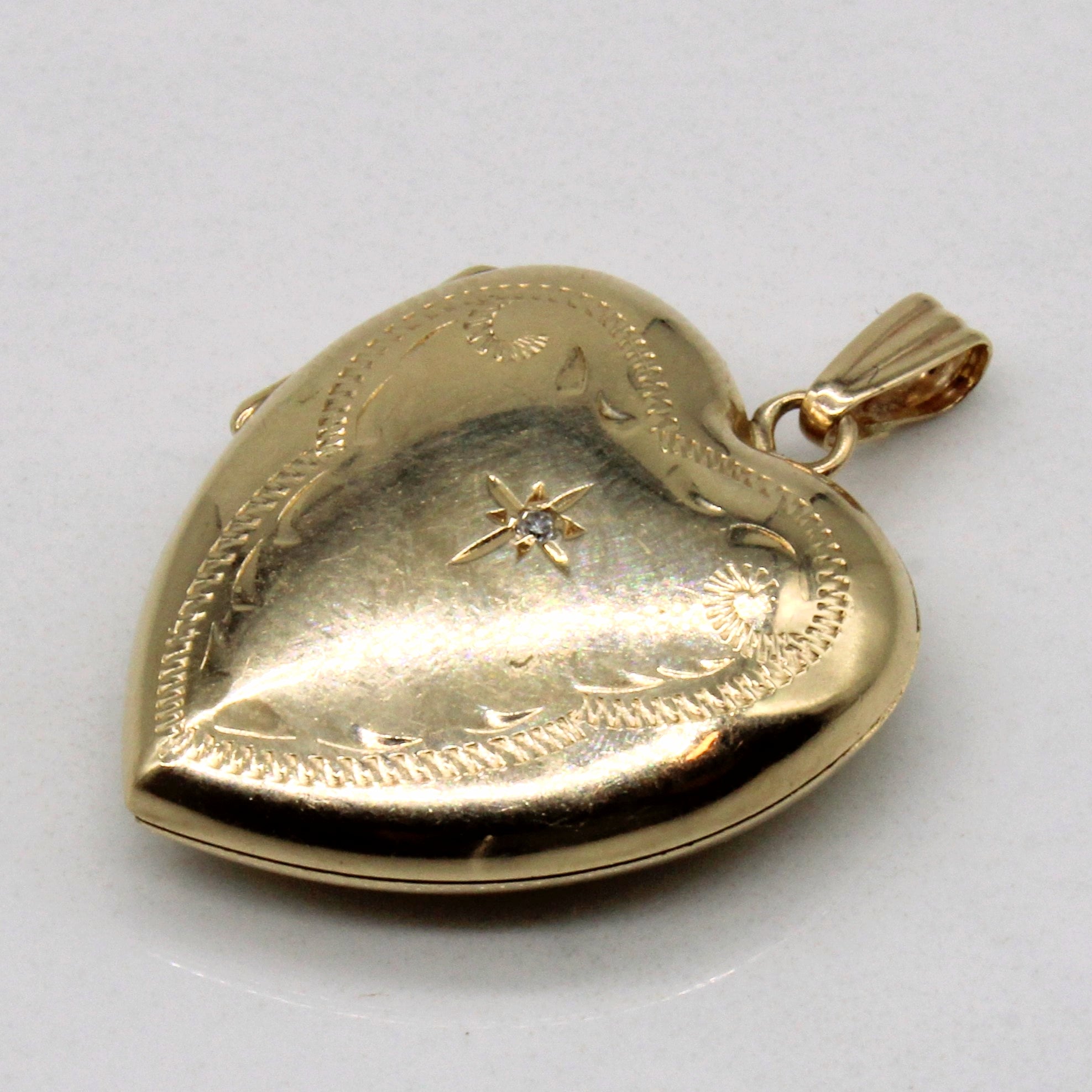 10k Yellow Gold Heart Locket