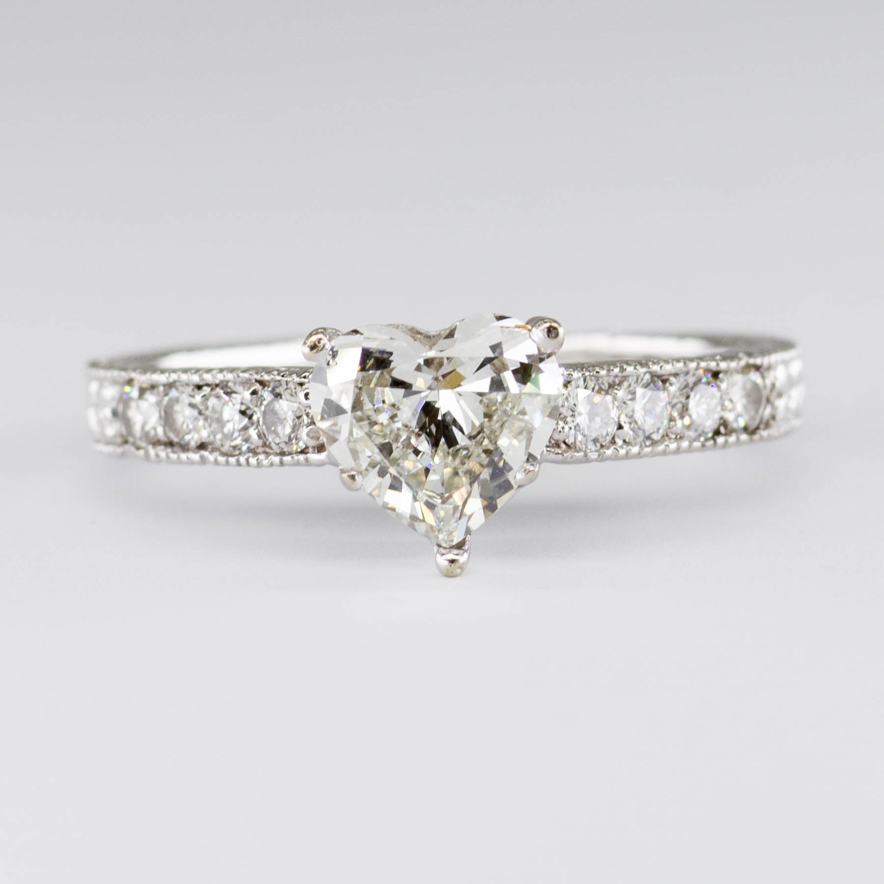 18k Heart Accented Solitaire | 1.01 ct| SZ 7
