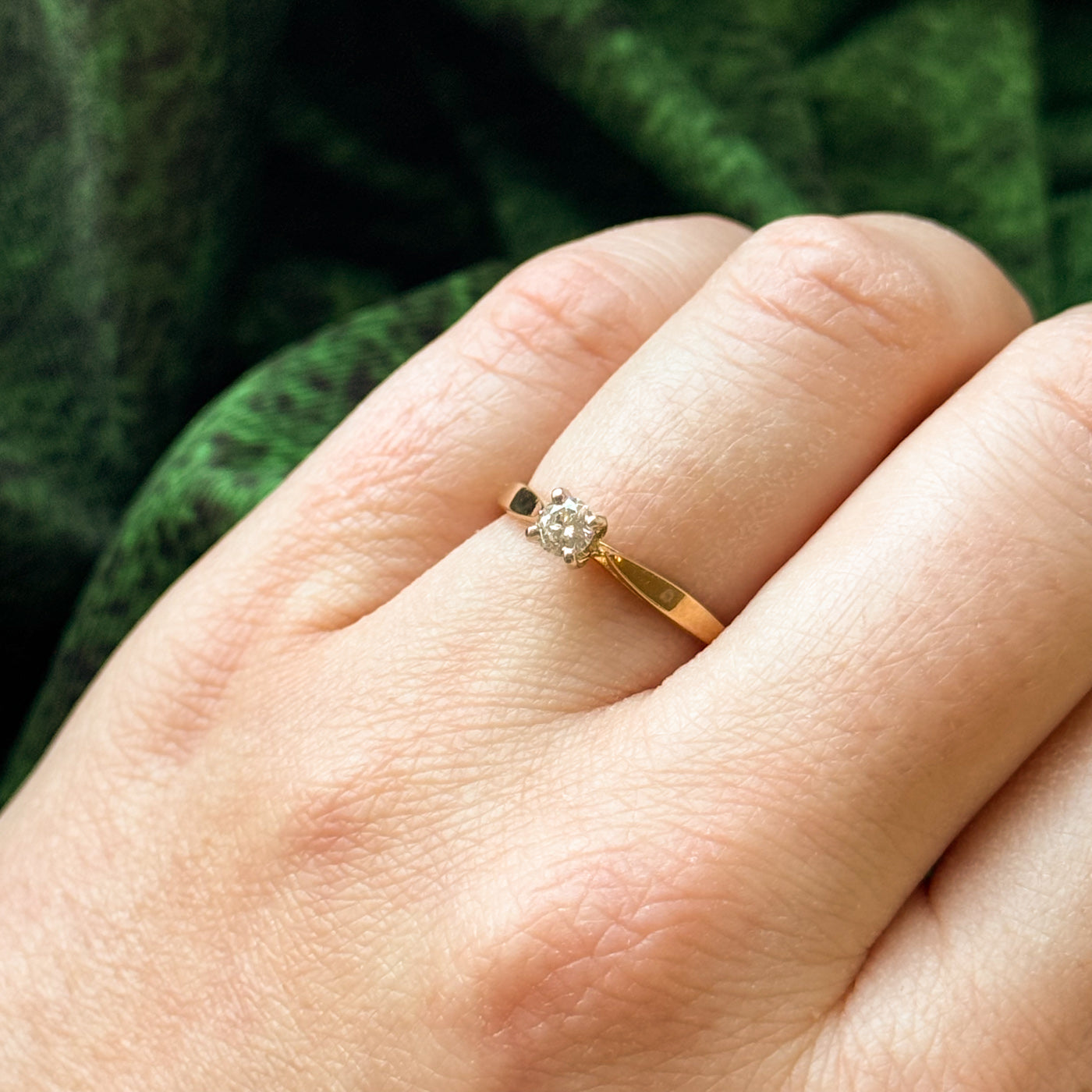 Solitaire Diamond Engagement Ring | 0.18ct | SZ 6 |