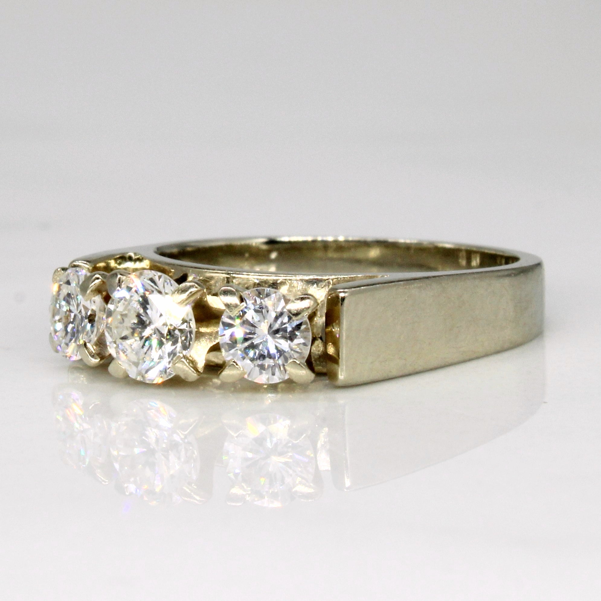 Bague trois diamants | 0,70 ct | Taille 4 | 