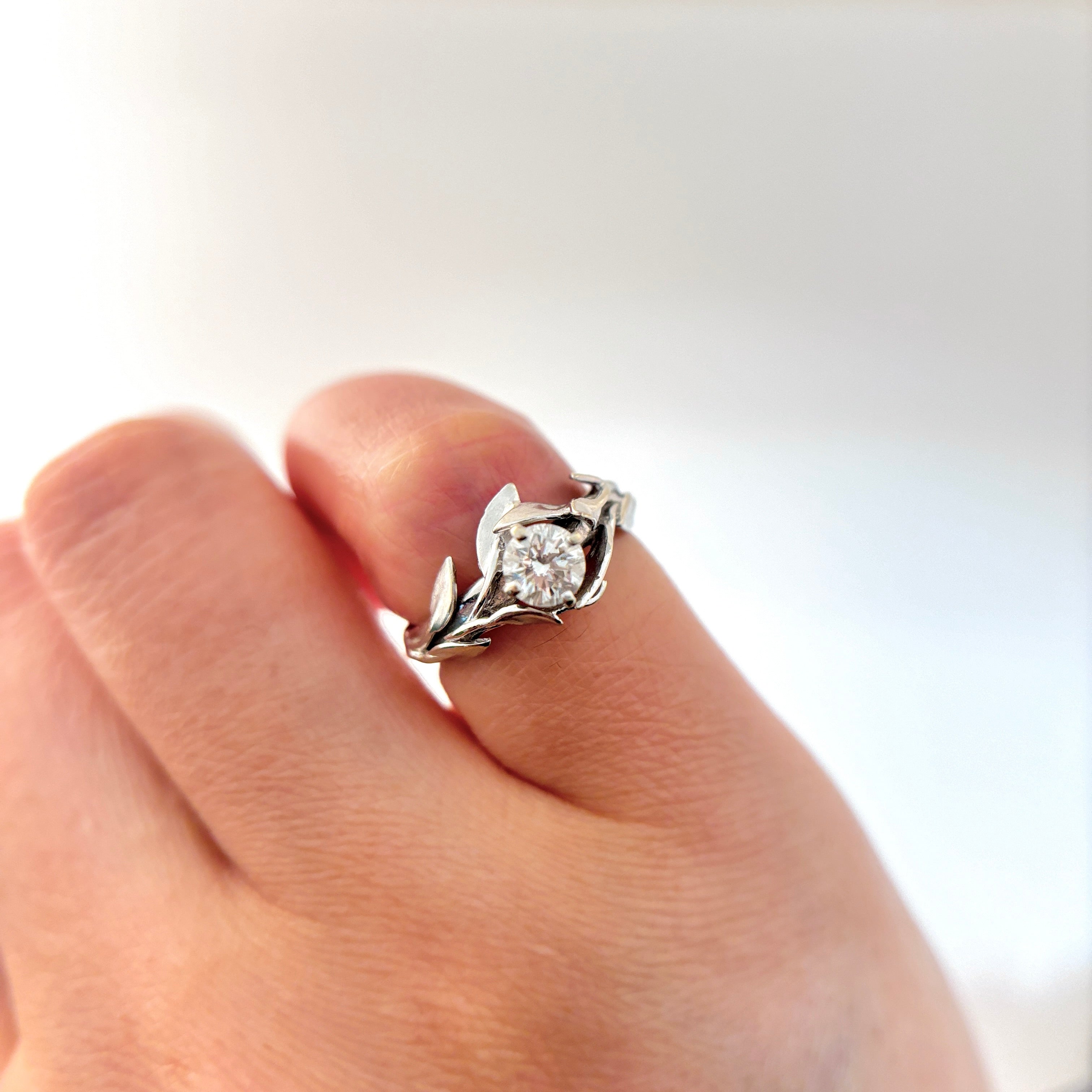 14K White Gold Diamond Ring | 0.51 ct | SZ 4 |