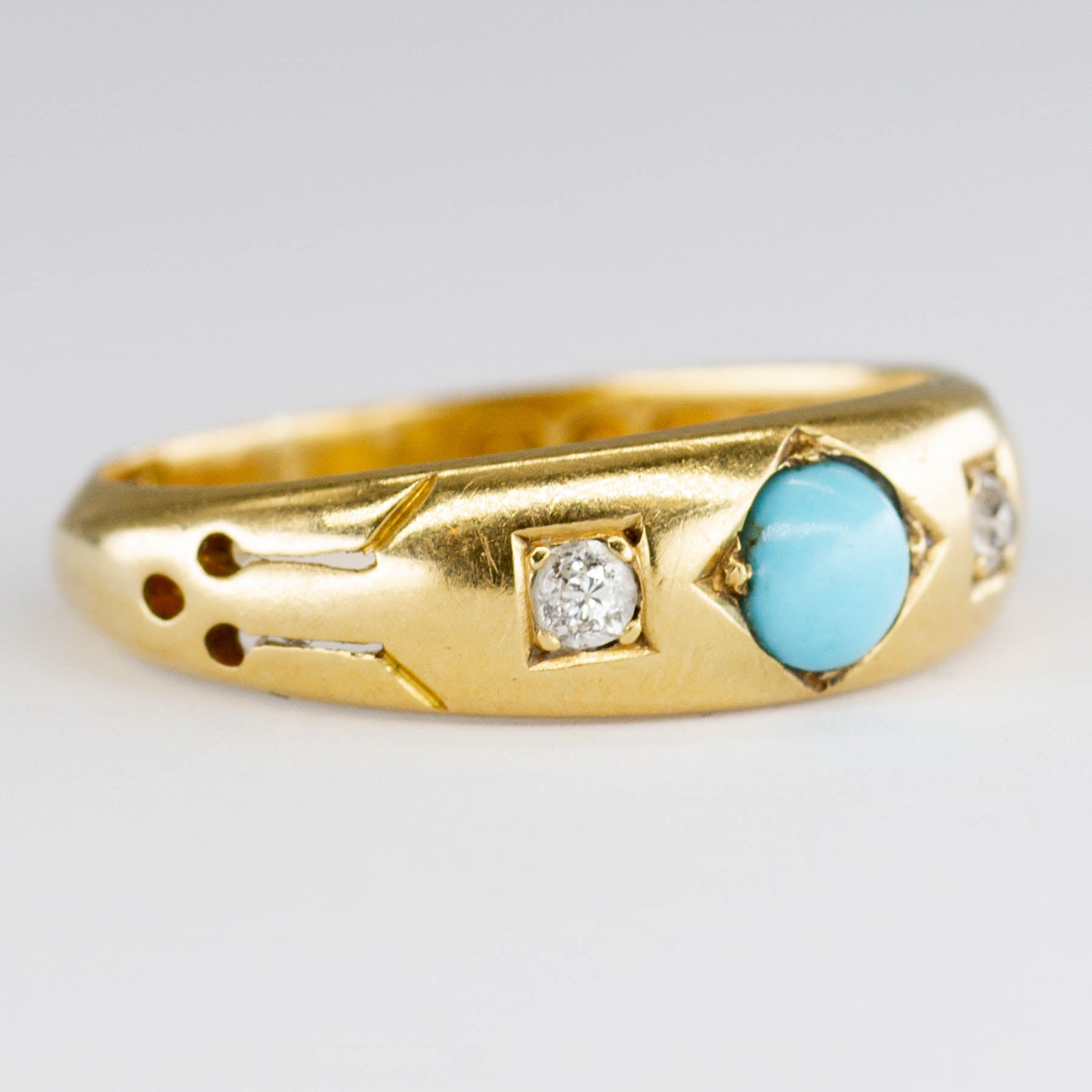 Bague victorienne de 1897 en or 18 carats, turquoise et diamants | 0,31 ct | Taille 6 