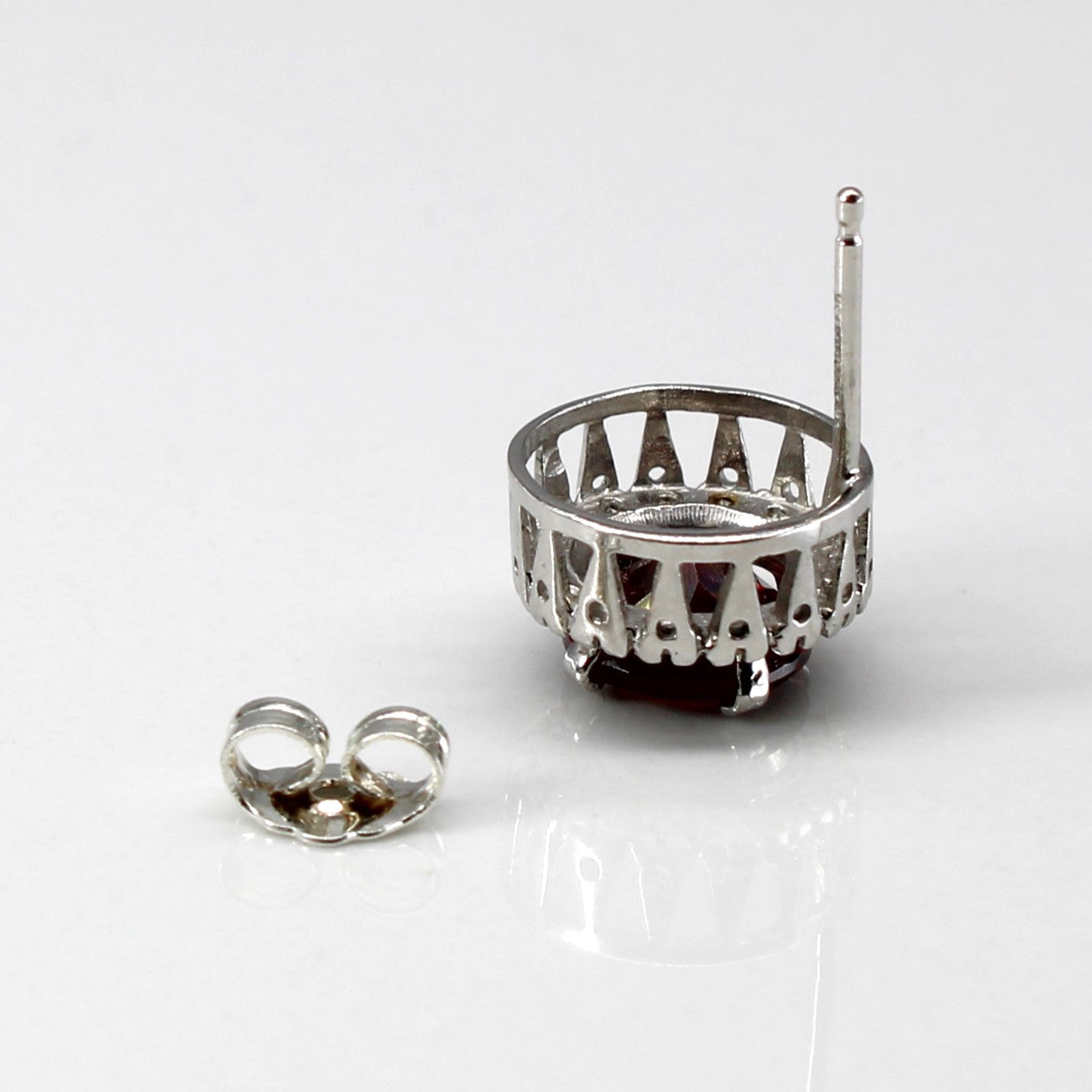 Garnet & Diamond Stud Earrings | 3.20ctw |0.16ctw |