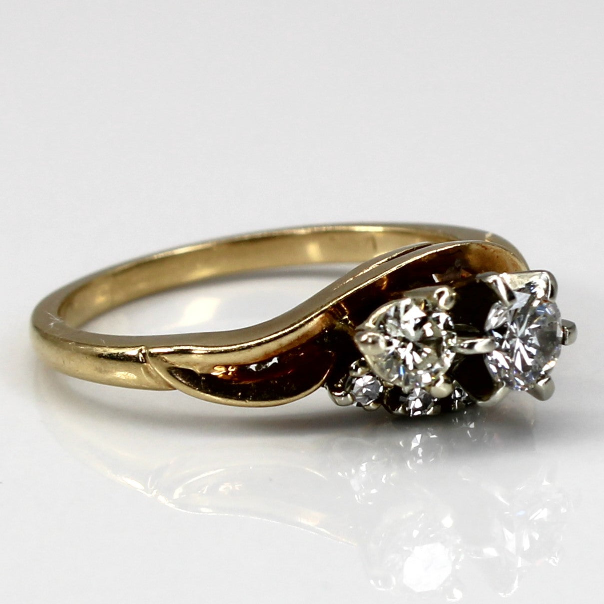 Prong Set Diamond Ring | 0.42ctw | SZ 6 |