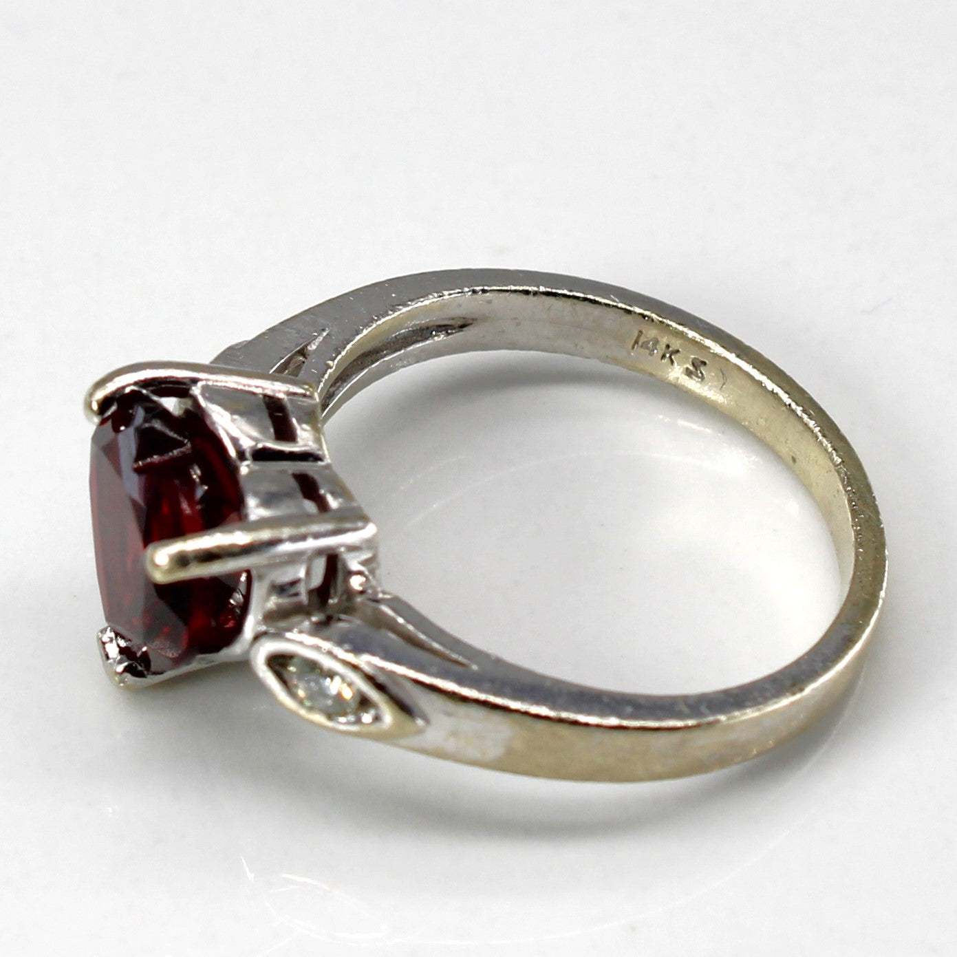 Three Stone Garnet & Diamond Ring | 2.25ct | 0.06ctw | SZ 5 |