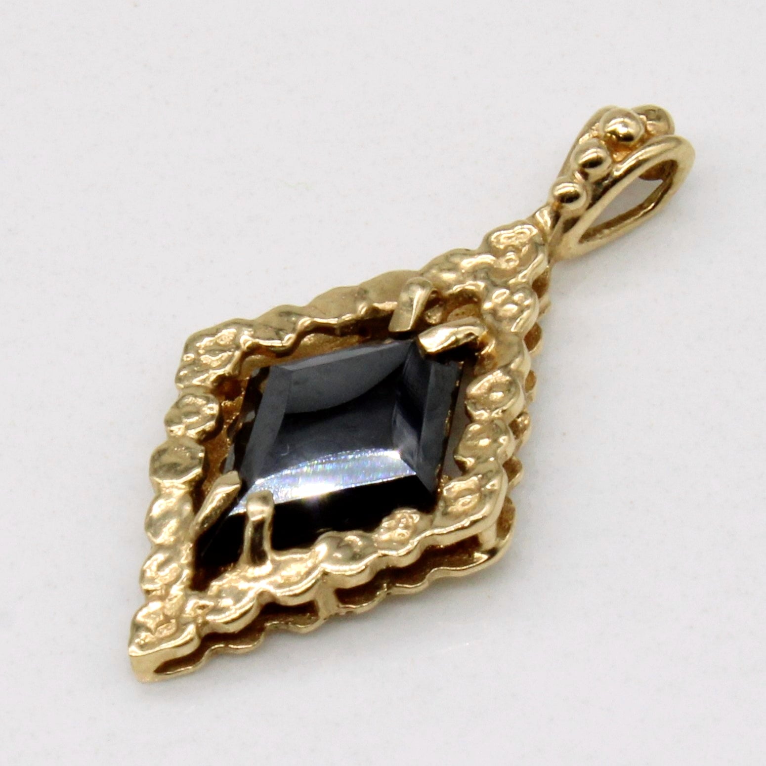 Hematite Pendant | 2.35ct |