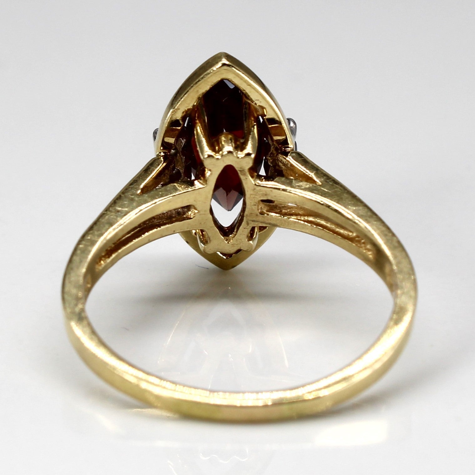 Garnet & Diamond Cocktail Ring | 1.08ct | 0.08ctw | SZ 7.75 |