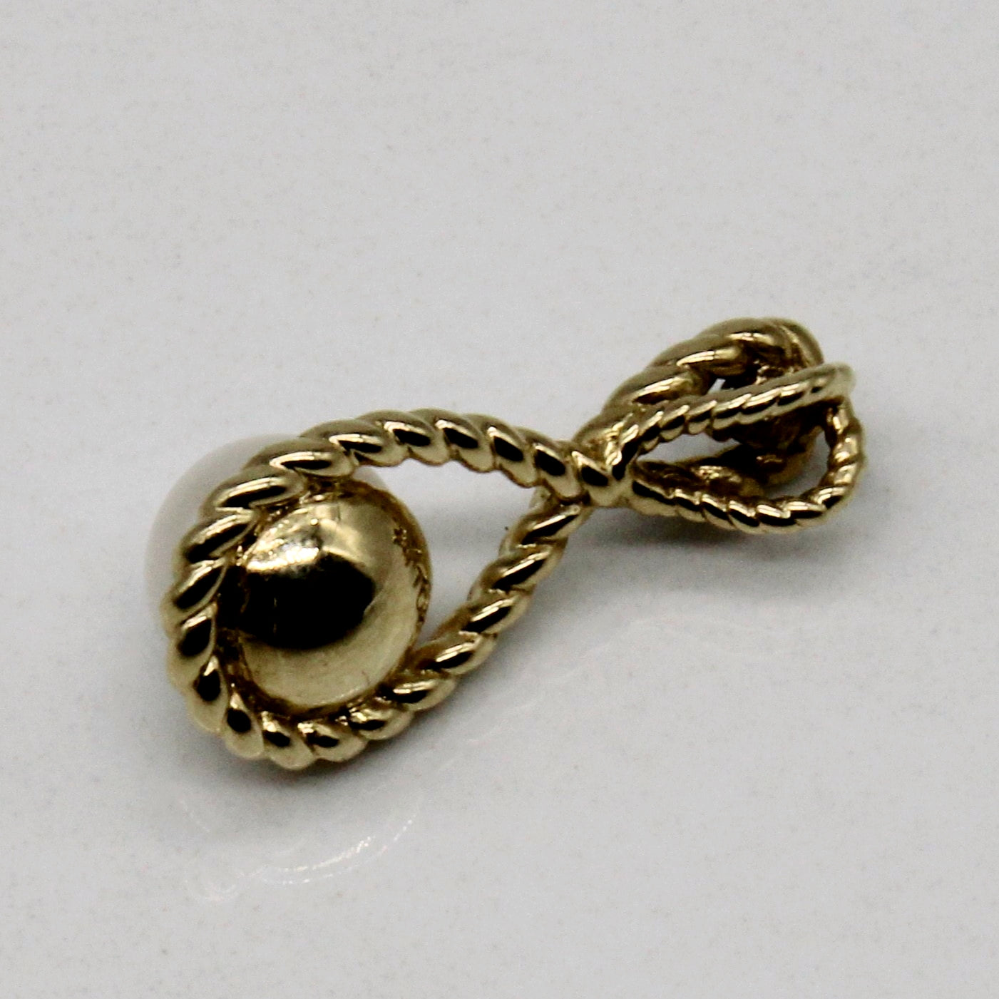 Pendentif perle et diamant | 0,02 ct | 