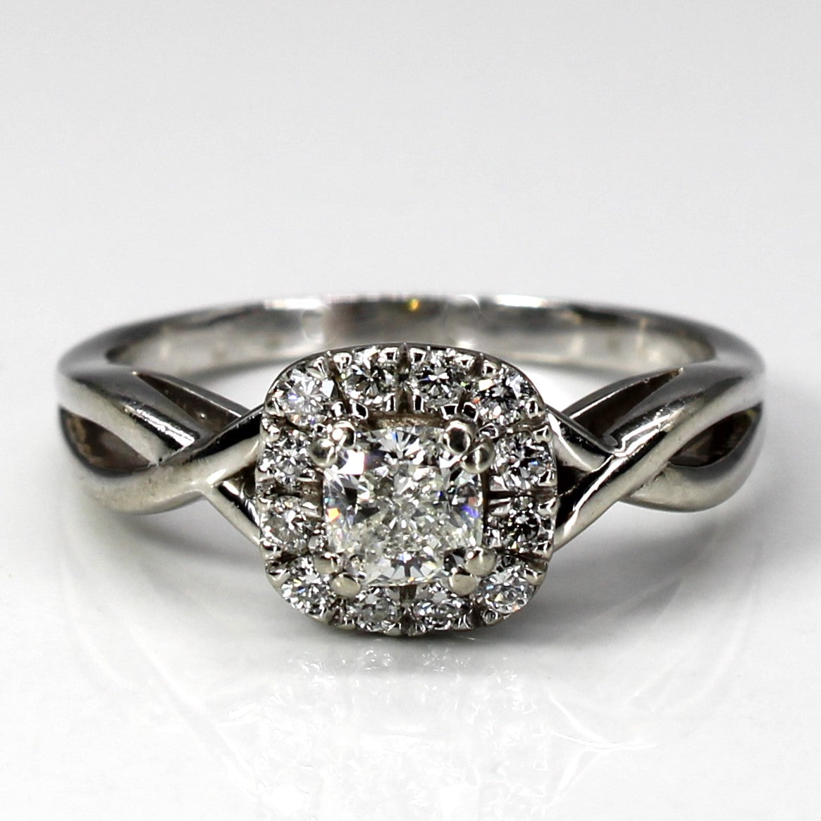 Halo Diamond Engagement Ring | 0.78ctw VS1 I | SZ 8.25 |