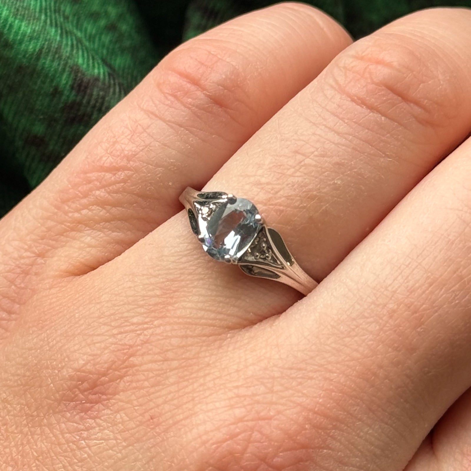 Synthetic Spinel & Diamond Ring | 0.70ct, 0.01ctw | SZ 6.25 |