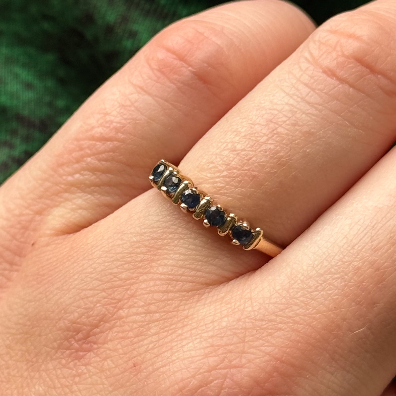 Bague cinq saphirs bleus | 0,25 ct | Taille 6 | 