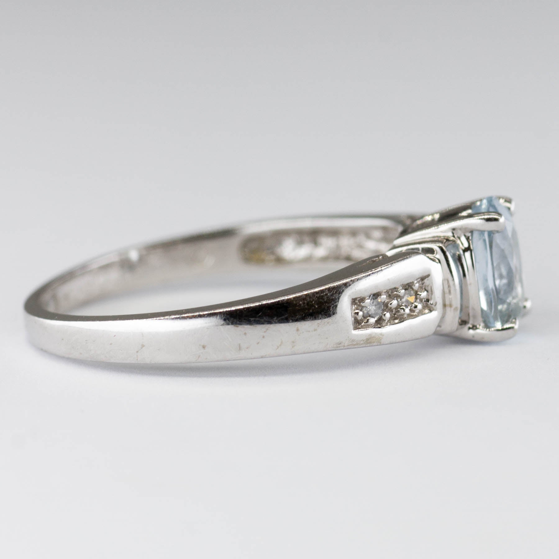 10k White Gold Oval Aquamarine and Diamond Ring | 0.36ctw | SZ 5