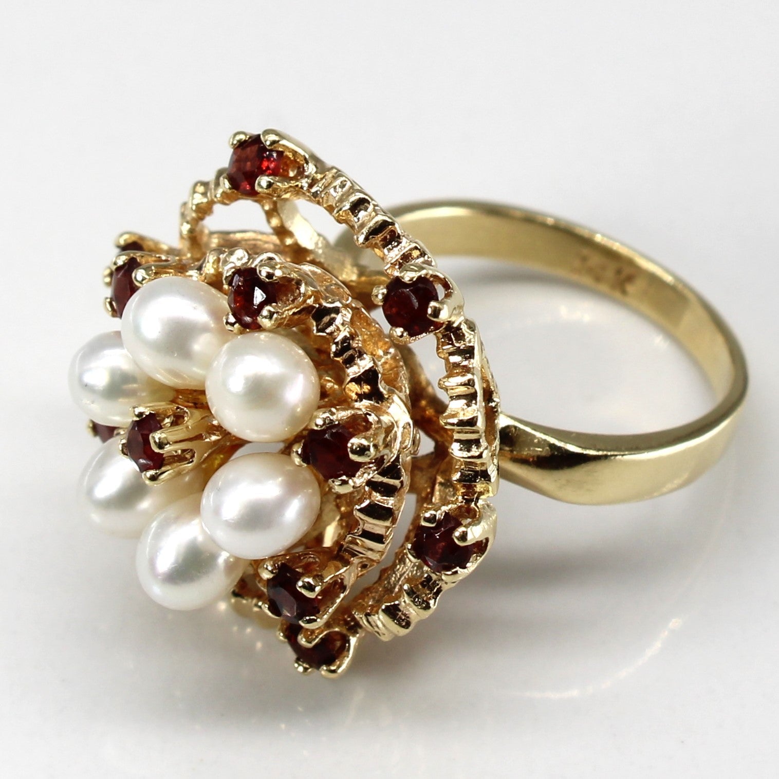 Pearls & Garnet Textured Ring | 7.00ctw | SZ 6.5 |