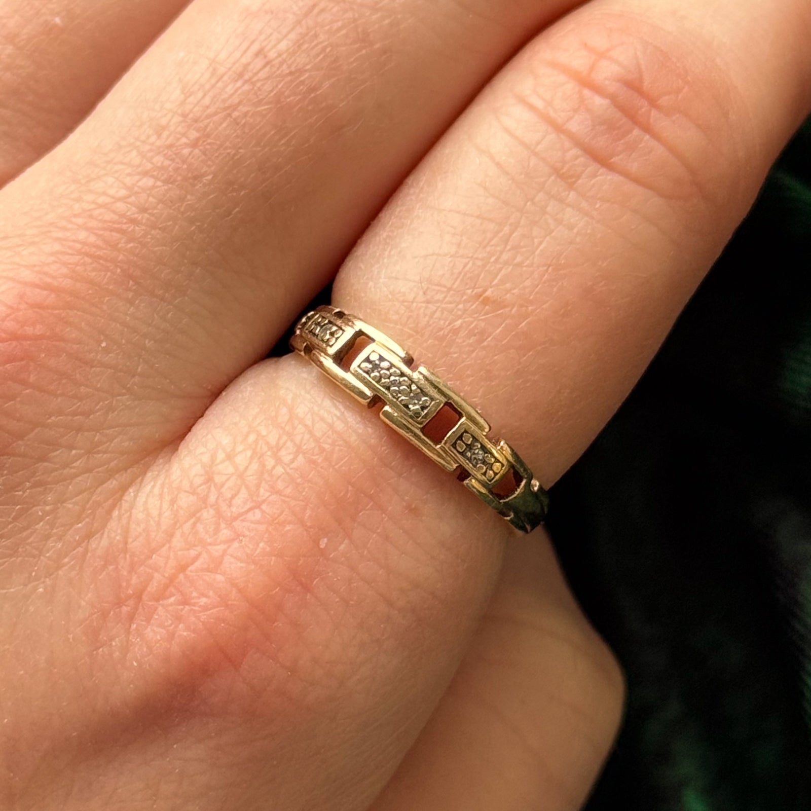 Diamond Link Band | 0.03ctw | SZ 7 |