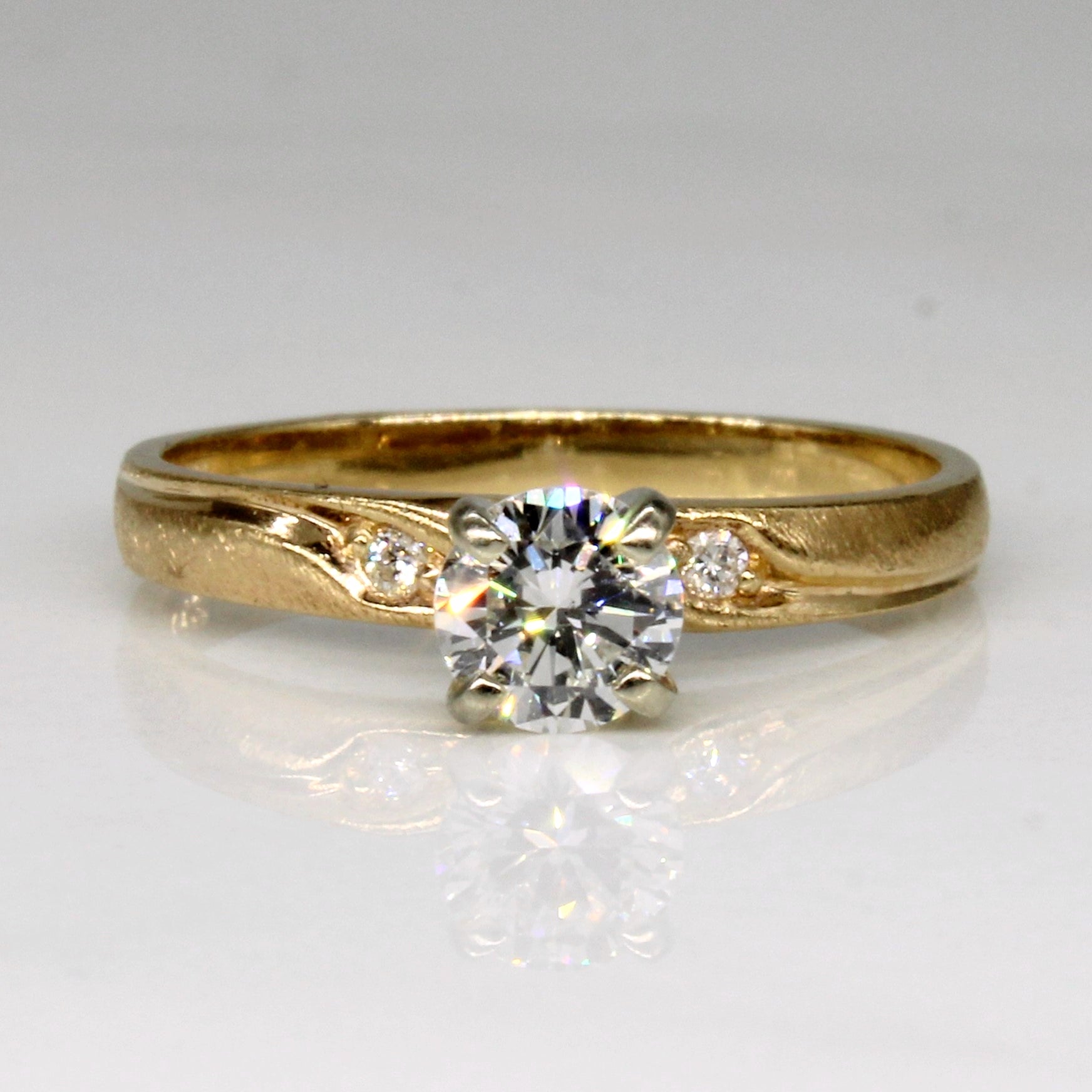 Cathedral Set Diamond Ring | 0.47ctw | SZ 5.75 |